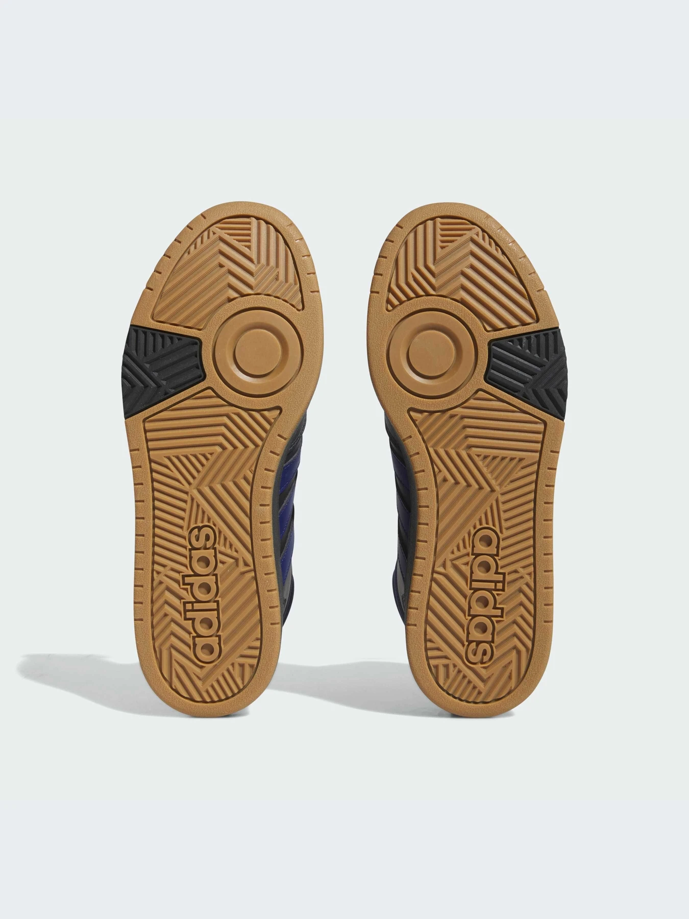 Кроссовки Adidas Hoops модель IF2635-KZ Кроссовки Adidas Hoops модель IF2635-KZ Фото