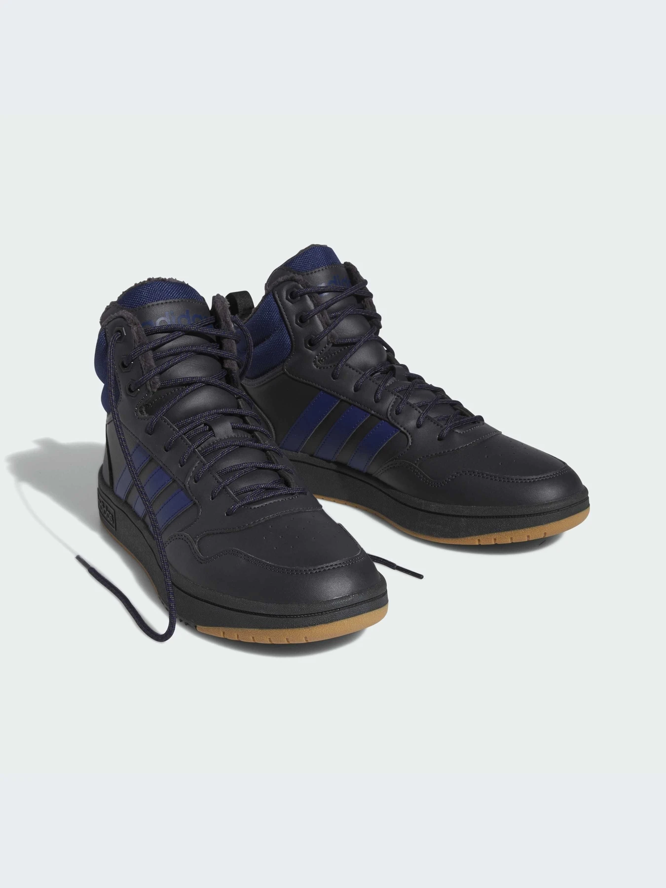 Кроссовки Adidas Hoops модель IF2635-KZ Кроссовки Adidas Hoops модель IF2635-KZ Фото