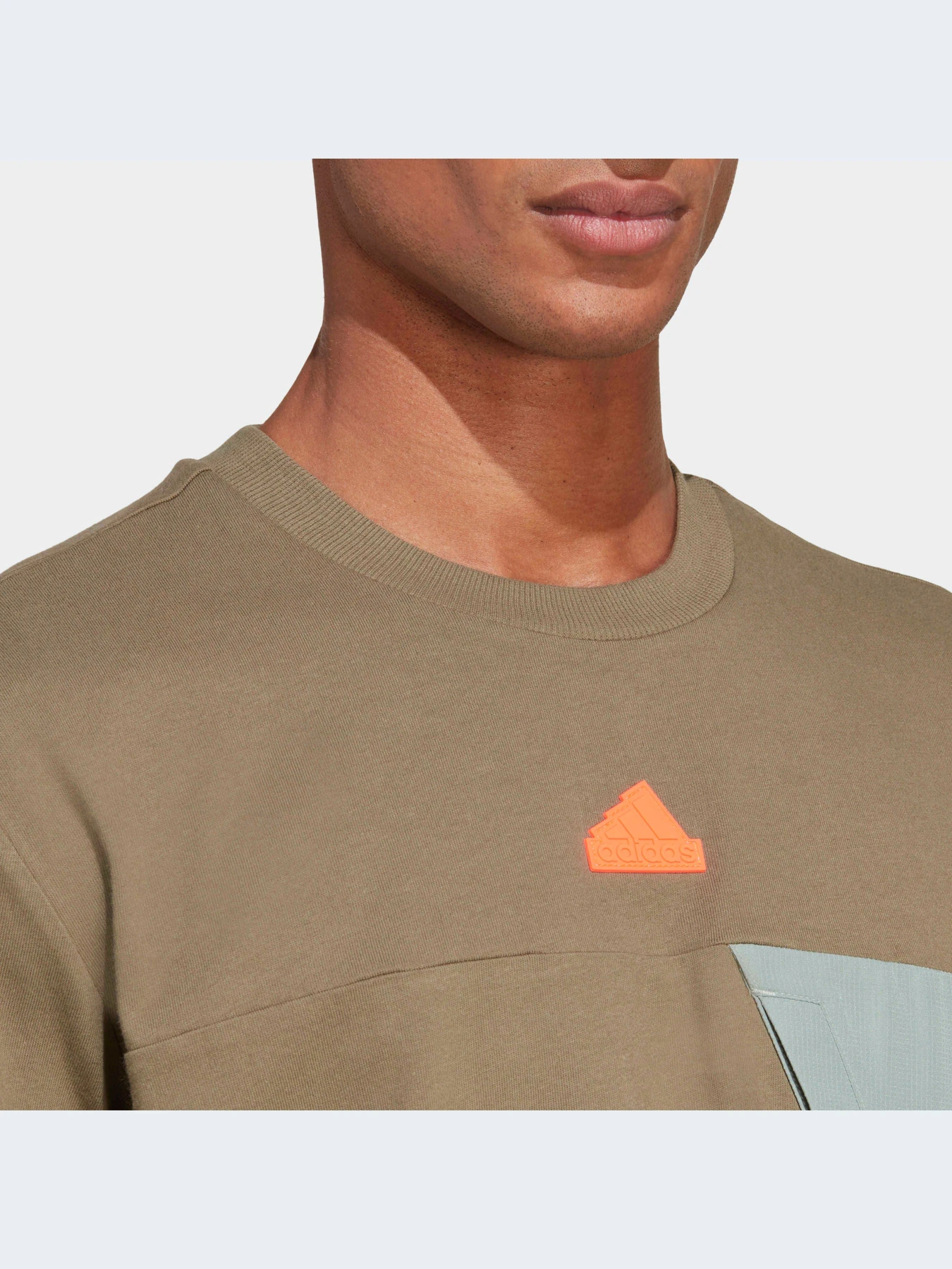 Футболки и поло Adidas модель IP3735-KZ Футболки и поло Adidas модель IP3735-KZ Фото