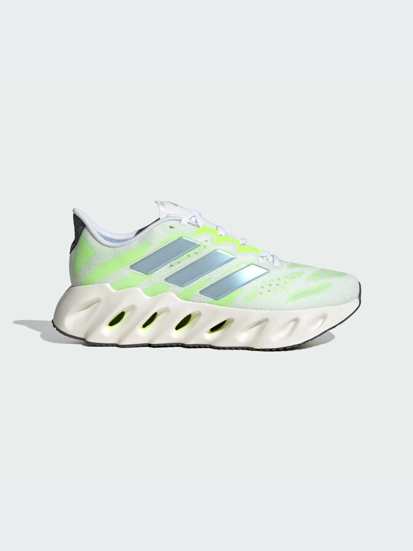 Кроссовки Adidas модель FZ5621-KZ Кроссовки Adidas модель FZ5621-KZ Фото