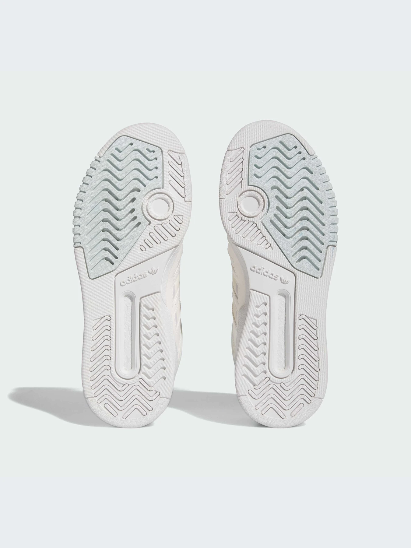 Кроссовки Adidas модель IF2690-KZ Кроссовки Adidas модель IF2690-KZ Фото