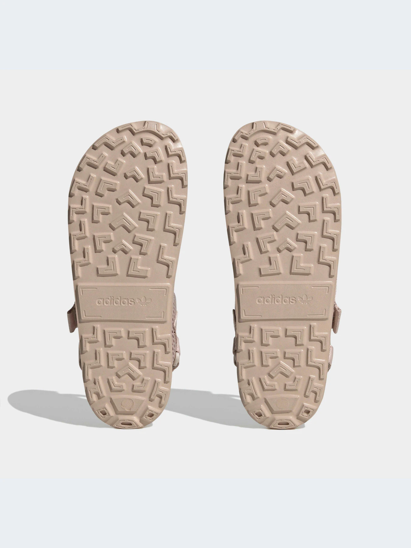 Сандалии Adidas Adilette модель HP6375-KZ Сандалии Adidas Adilette модель HP6375-KZ Фото