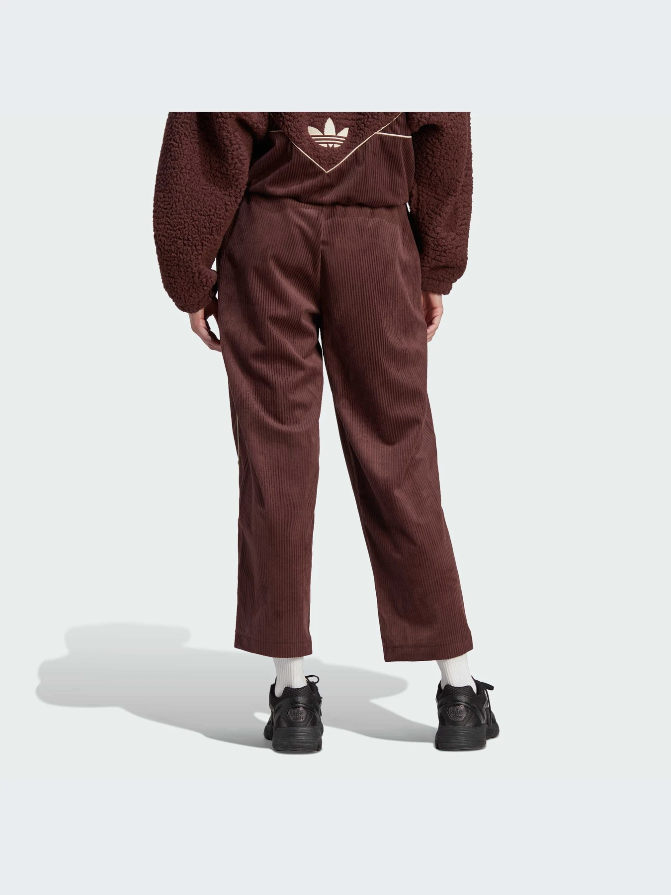 Брюки Adidas Adicolor модель II8083-KZ Брюки Adidas Adicolor модель II8083-KZ Фото