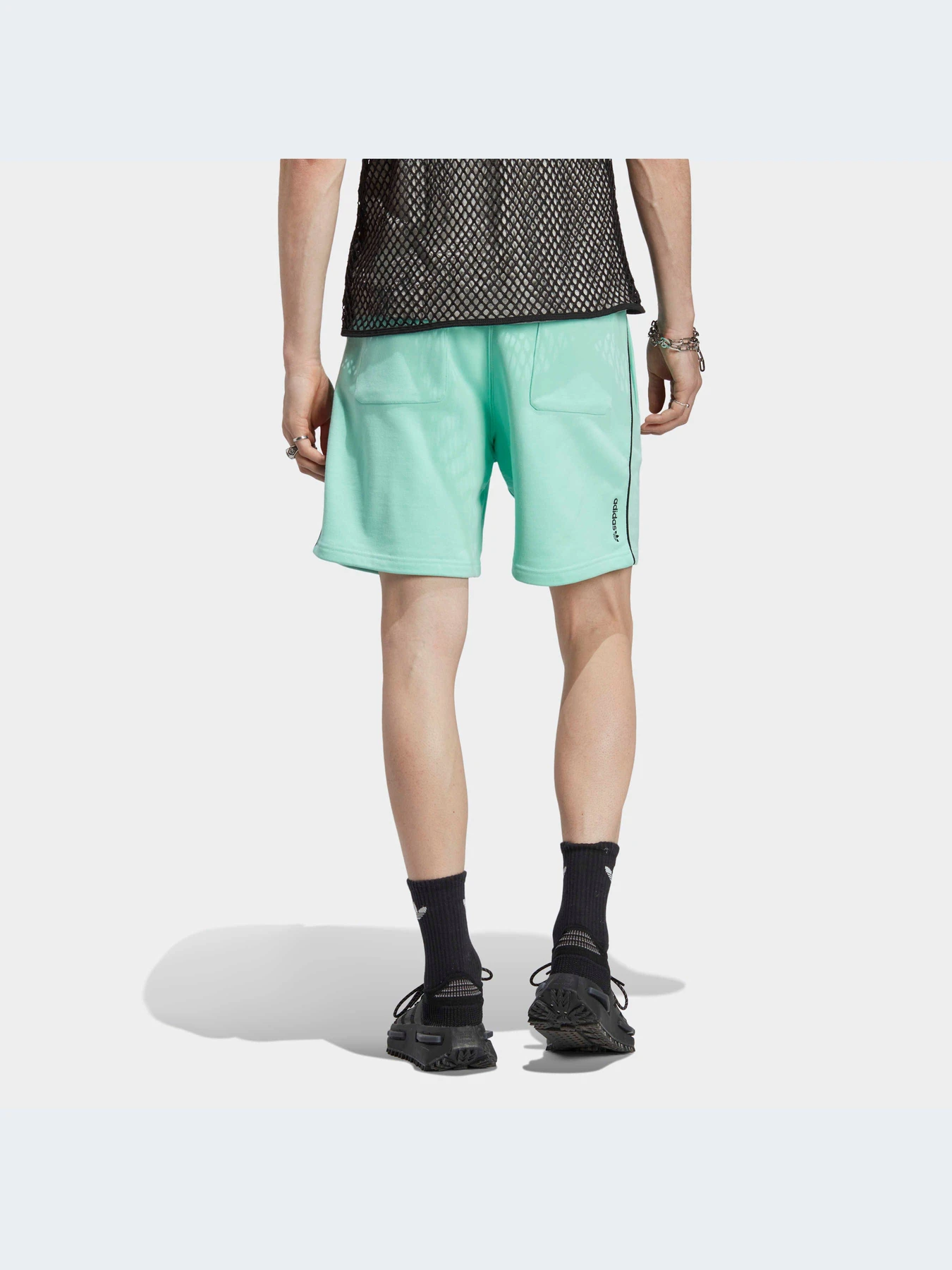 Шорты Adidas Adicolor модель IA2526-KZ Шорты Adidas Adicolor модель IA2526-KZ Фото