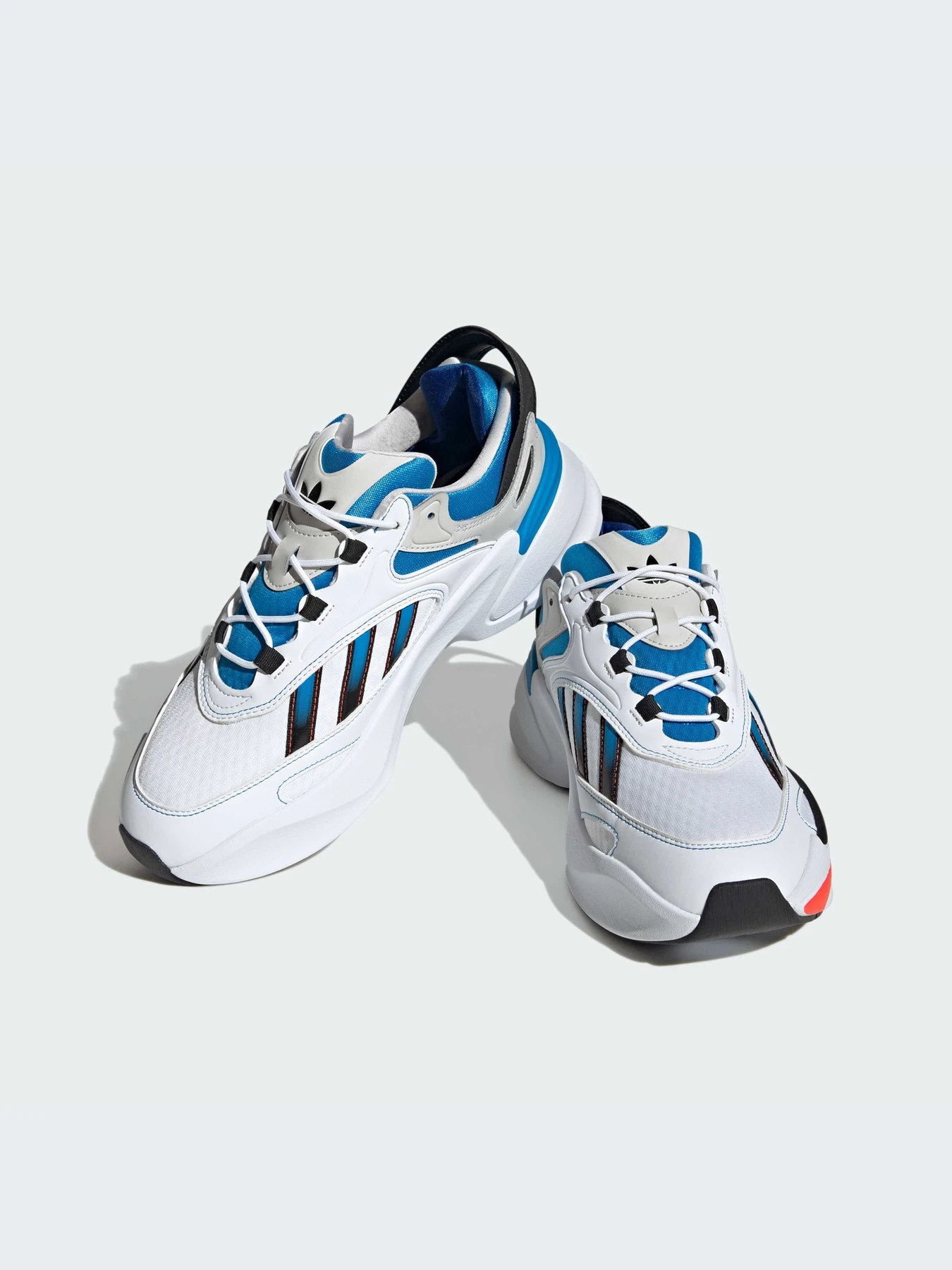 Кроссовки Adidas Ozweego модель IE2022-KZ Кроссовки Adidas Ozweego модель IE2022-KZ Фото