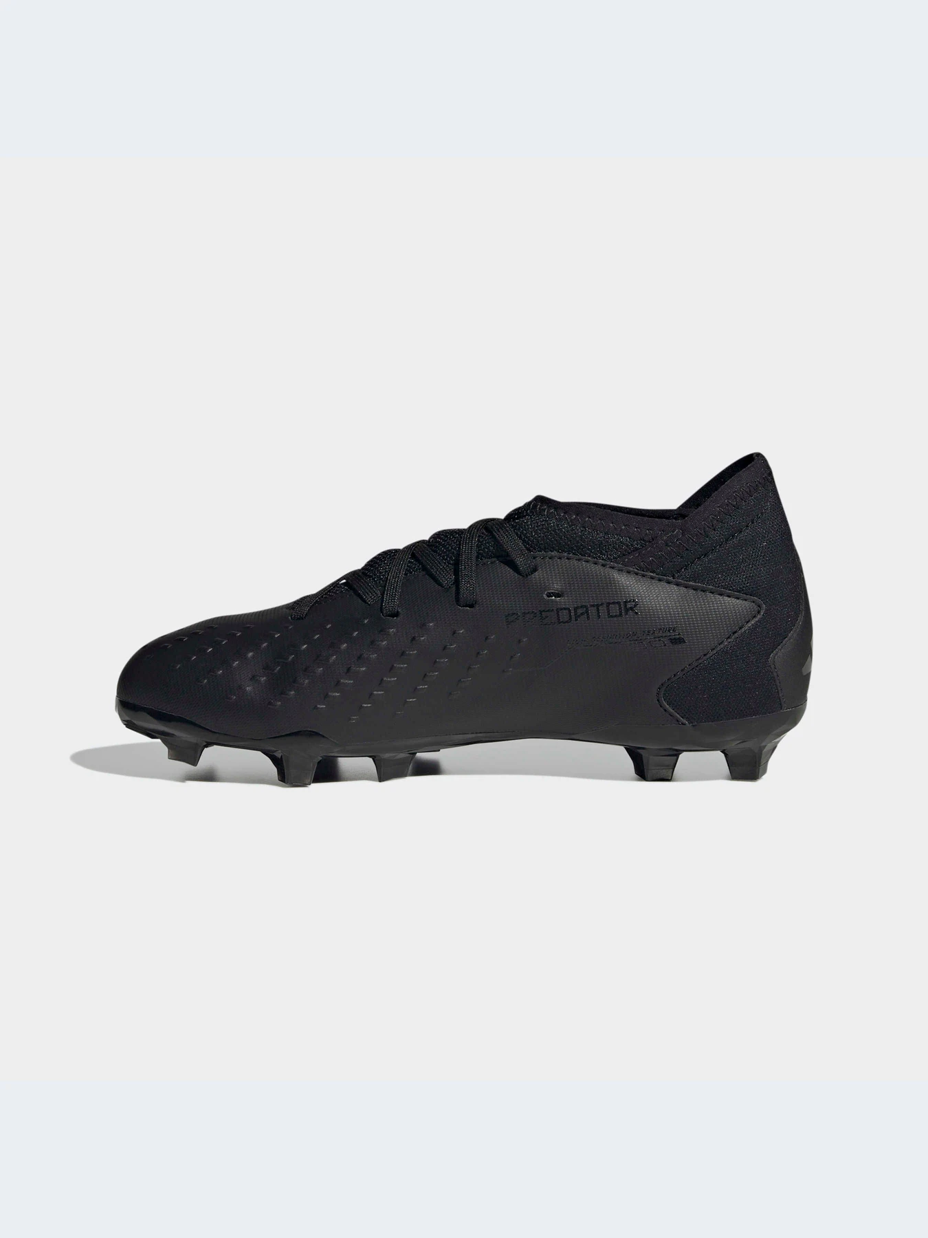 Кроссовки Adidas Predator модель GW4610-KZ Кроссовки Adidas Predator модель GW4610-KZ Фото