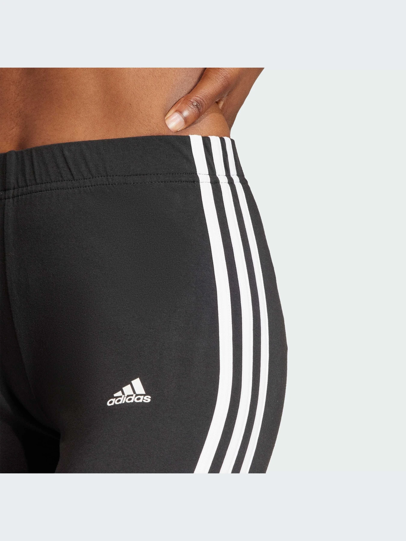 Шорты Adidas модель GR3866-KZ Шорты Adidas модель GR3866-KZ Фото