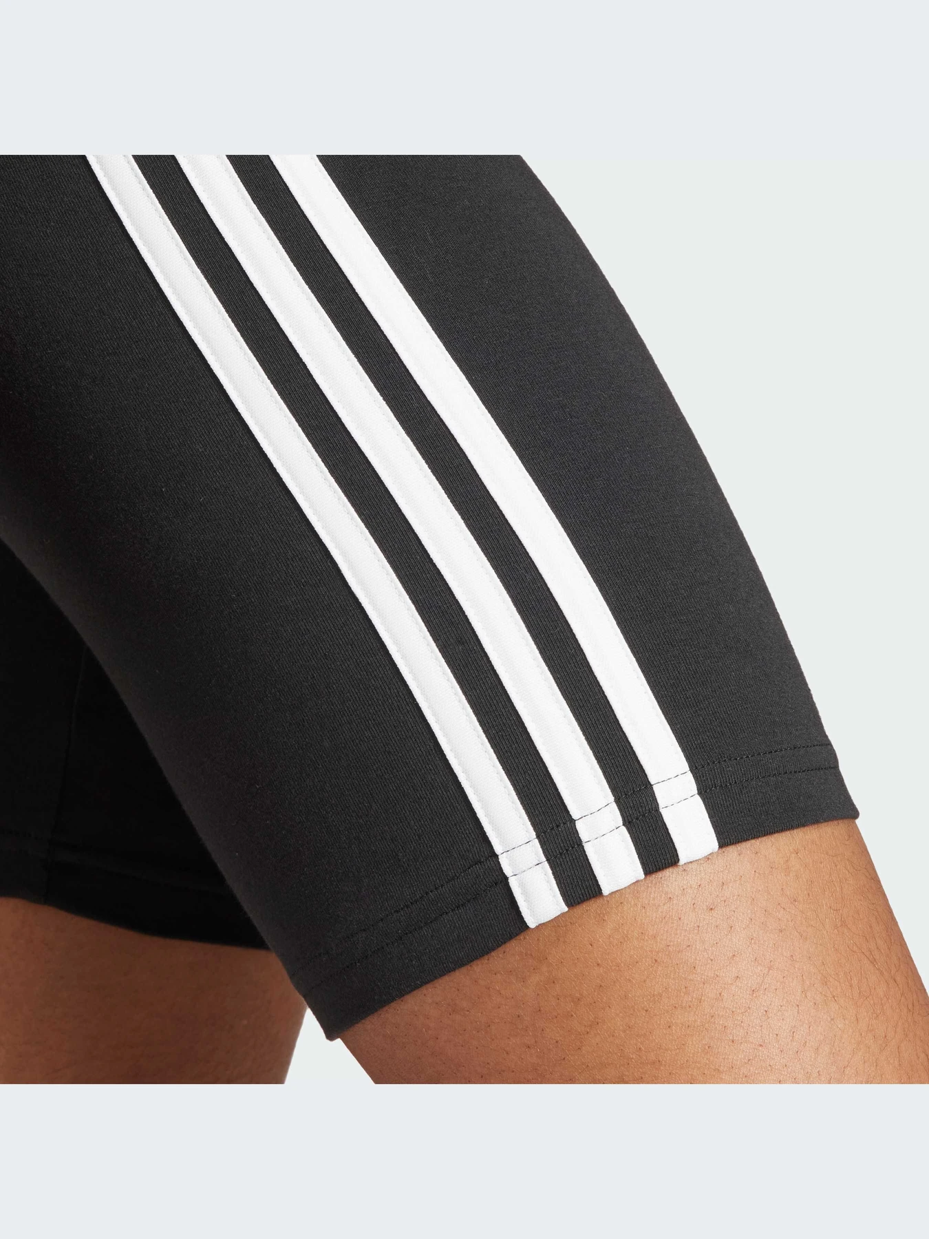Шорты Adidas модель GR3866-KZ Шорты Adidas модель GR3866-KZ Фото