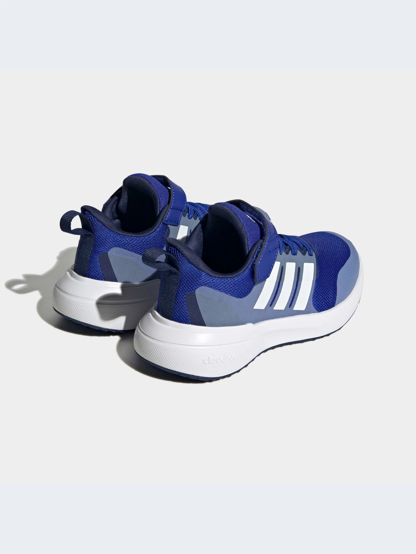 Кроссовки Adidas модель HP5452-KZ Кроссовки Adidas модель HP5452-KZ Фото