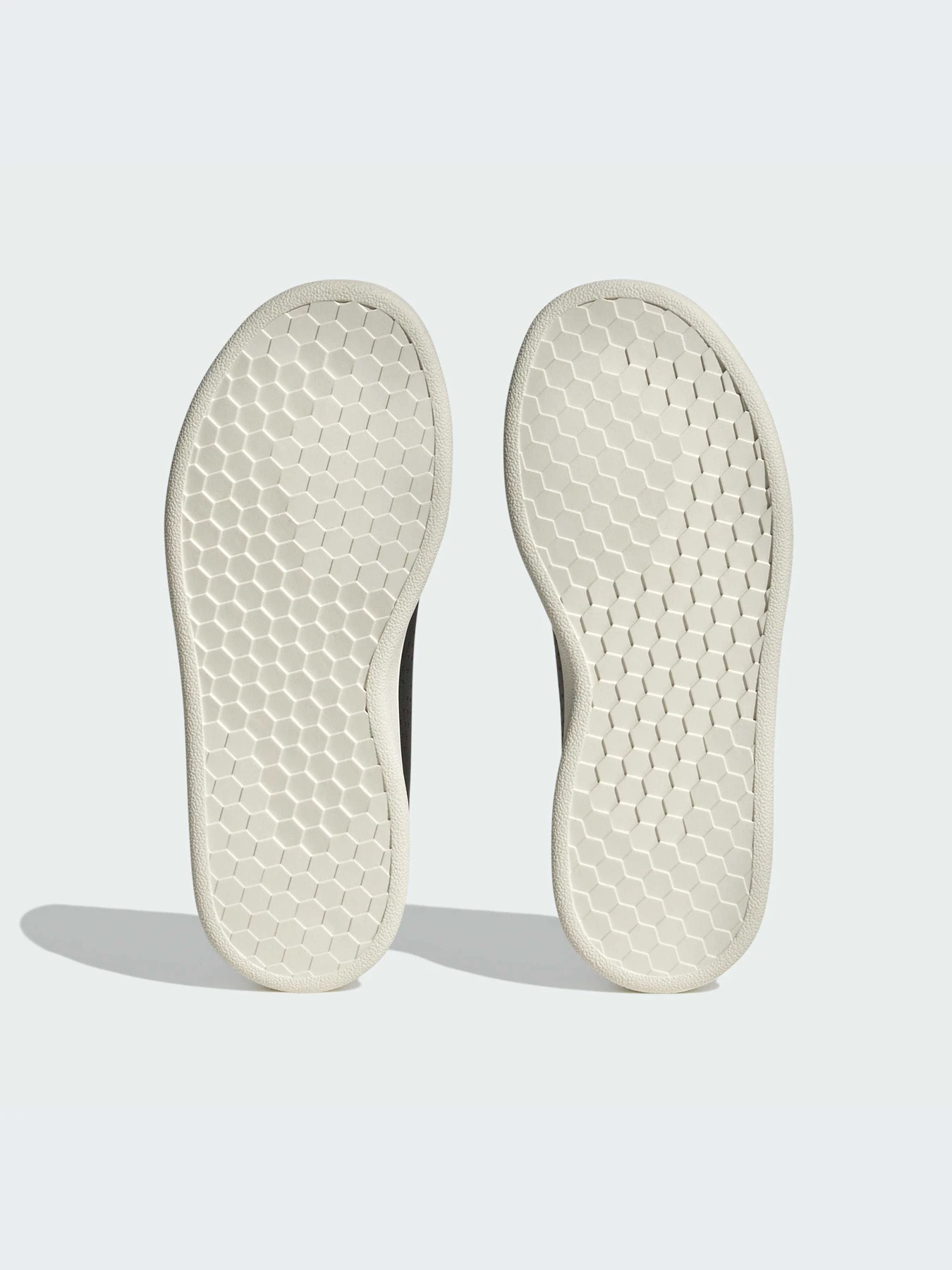Кроссовки Adidas модель IE7453-KZ Кроссовки Adidas модель IE7453-KZ Фото