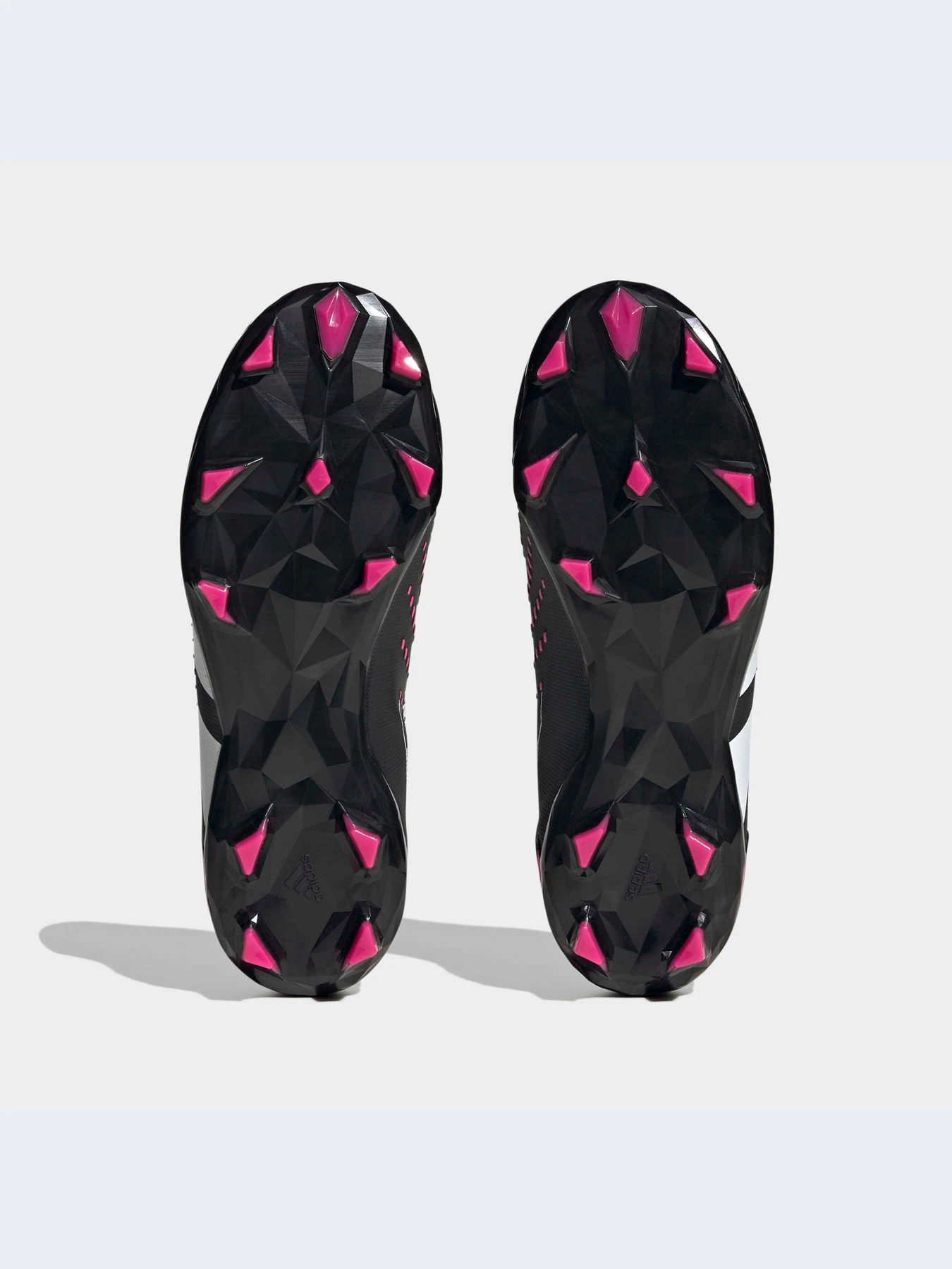 Кроссовки Adidas Predator модель GW4606-KZ Кроссовки Adidas Predator модель GW4606-KZ Фото