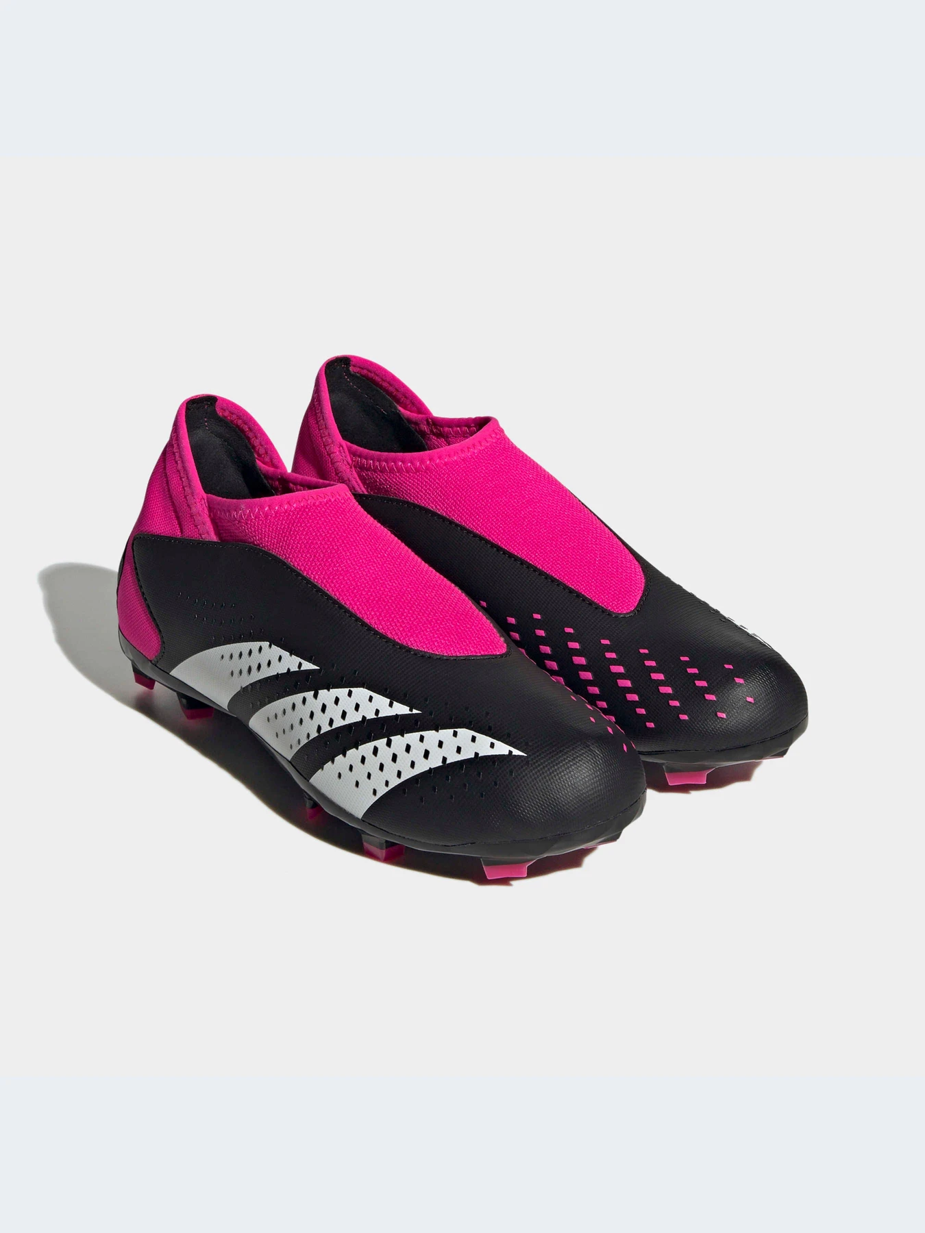 Кроссовки Adidas Predator модель GW4606-KZ Кроссовки Adidas Predator модель GW4606-KZ Фото