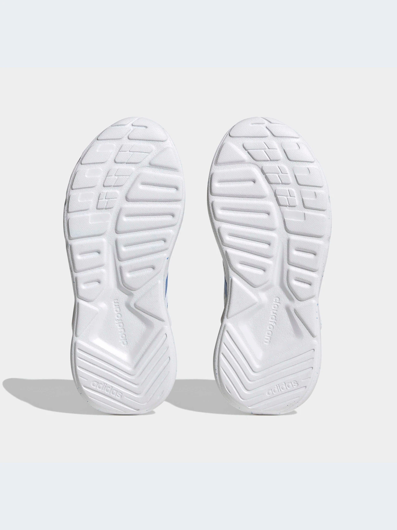 Кроссовки Adidas модель HQ6147-KZ Кроссовки Adidas модель HQ6147-KZ Фото