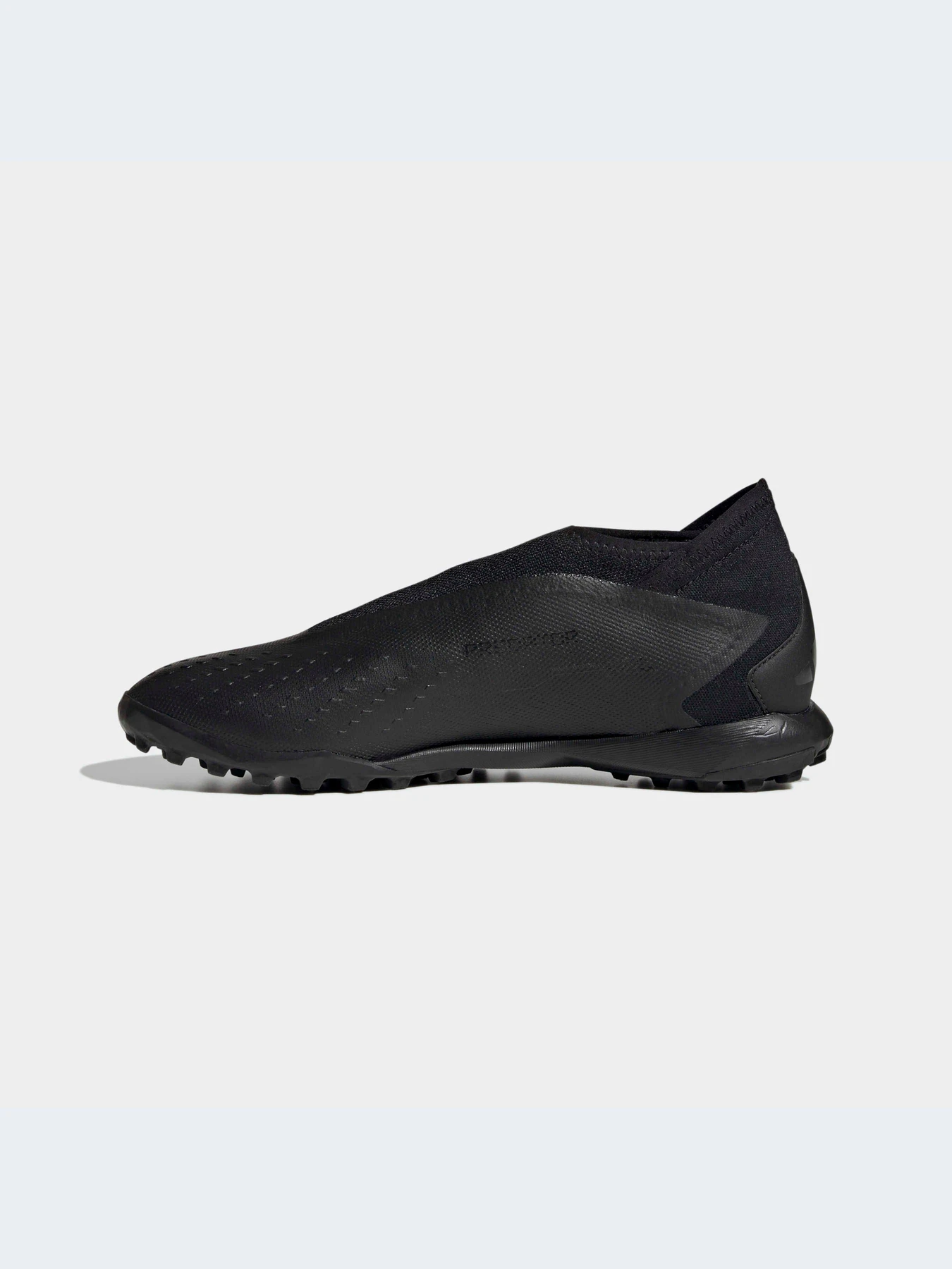 Кроссовки Adidas Predator модель GW4644-KZ Кроссовки Adidas Predator модель GW4644-KZ Фото