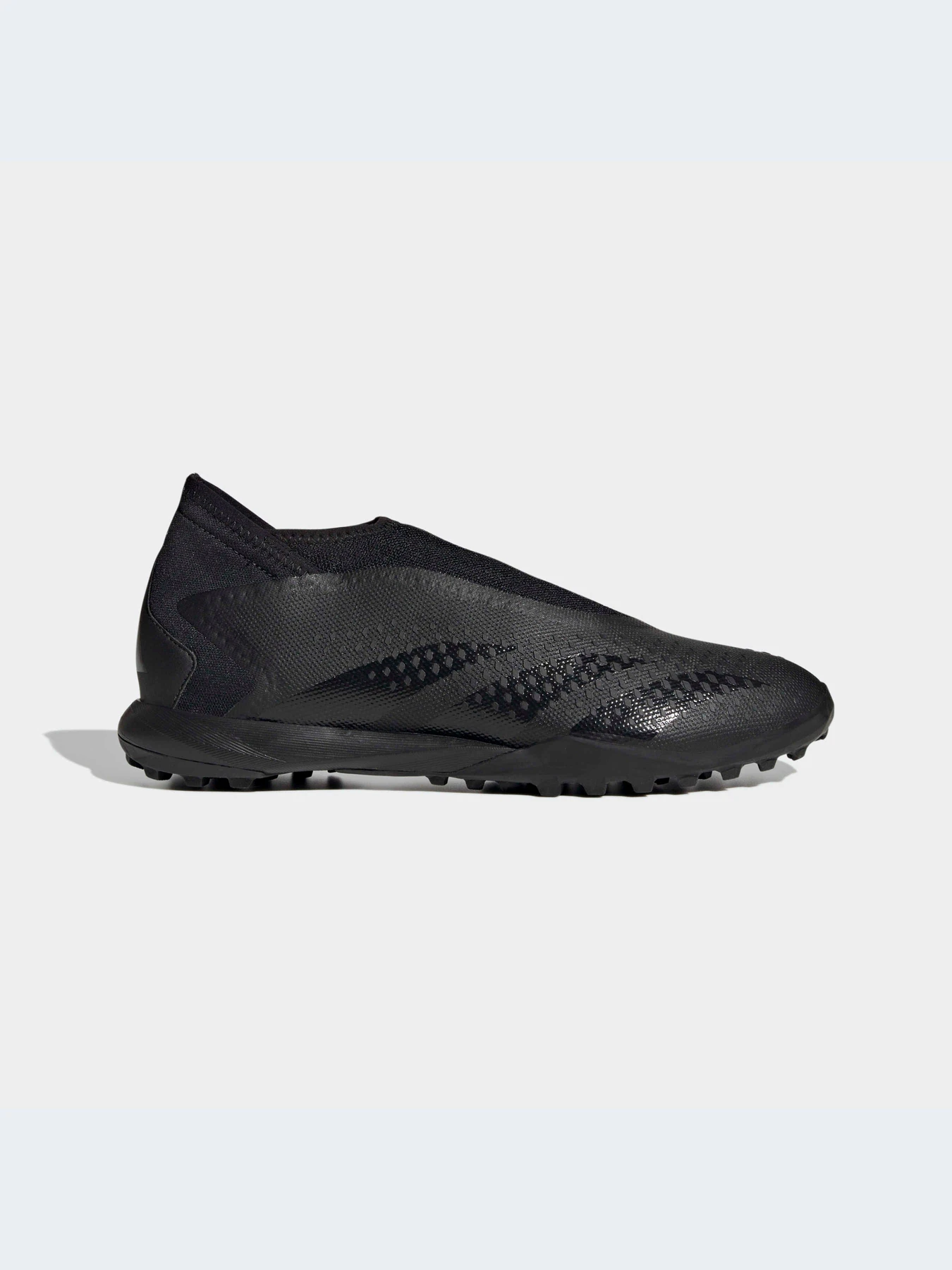 Кроссовки Adidas Predator модель GW4644-KZ Кроссовки Adidas Predator модель GW4644-KZ Фото