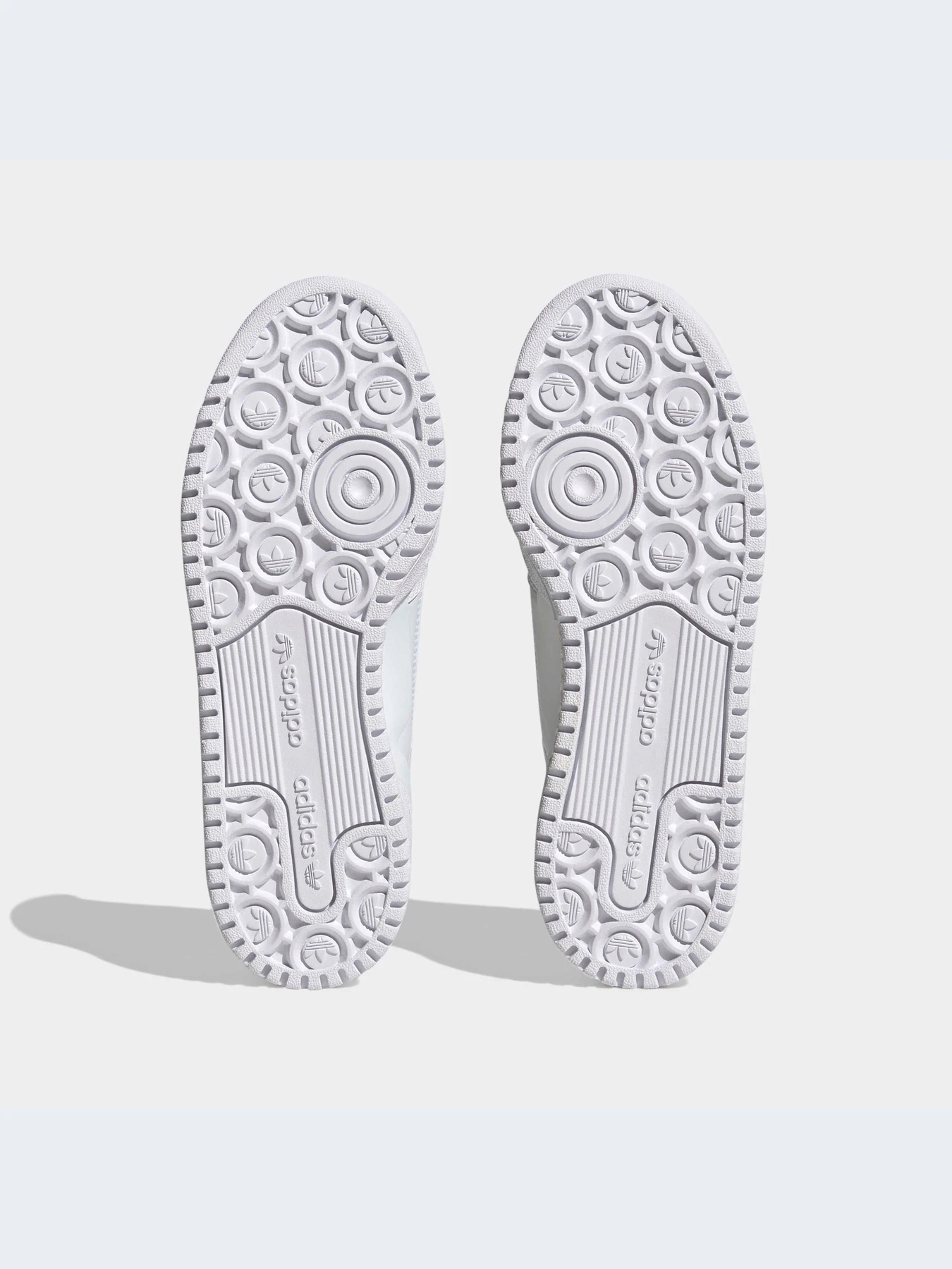 Кроссовки Adidas Forum модель HQ6863-KZ Кроссовки Adidas Forum модель HQ6863-KZ Фото