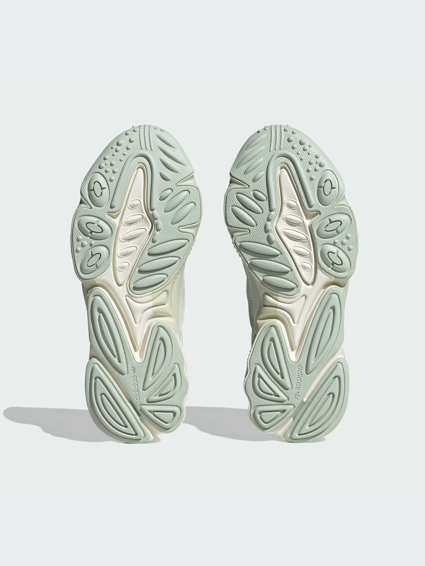 Кроссовки Adidas Ozweego модель IG5934-KZ Кроссовки Adidas Ozweego модель IG5934-KZ Фото
