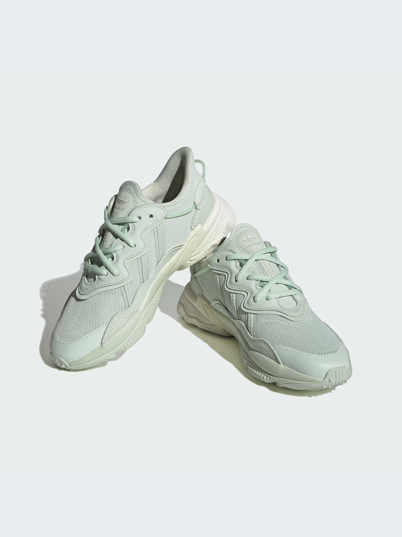 Кроссовки Adidas Ozweego модель IG5934-KZ Кроссовки Adidas Ozweego модель IG5934-KZ Фото
