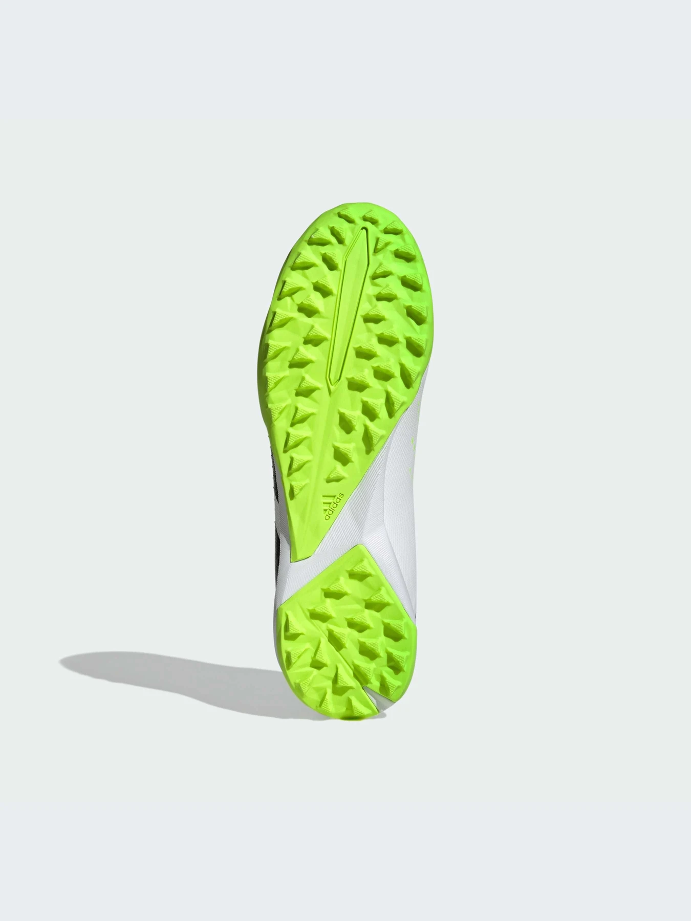 Кроссовки Adidas Predator модель GZ0003-KZ Кроссовки Adidas Predator модель GZ0003-KZ Фото