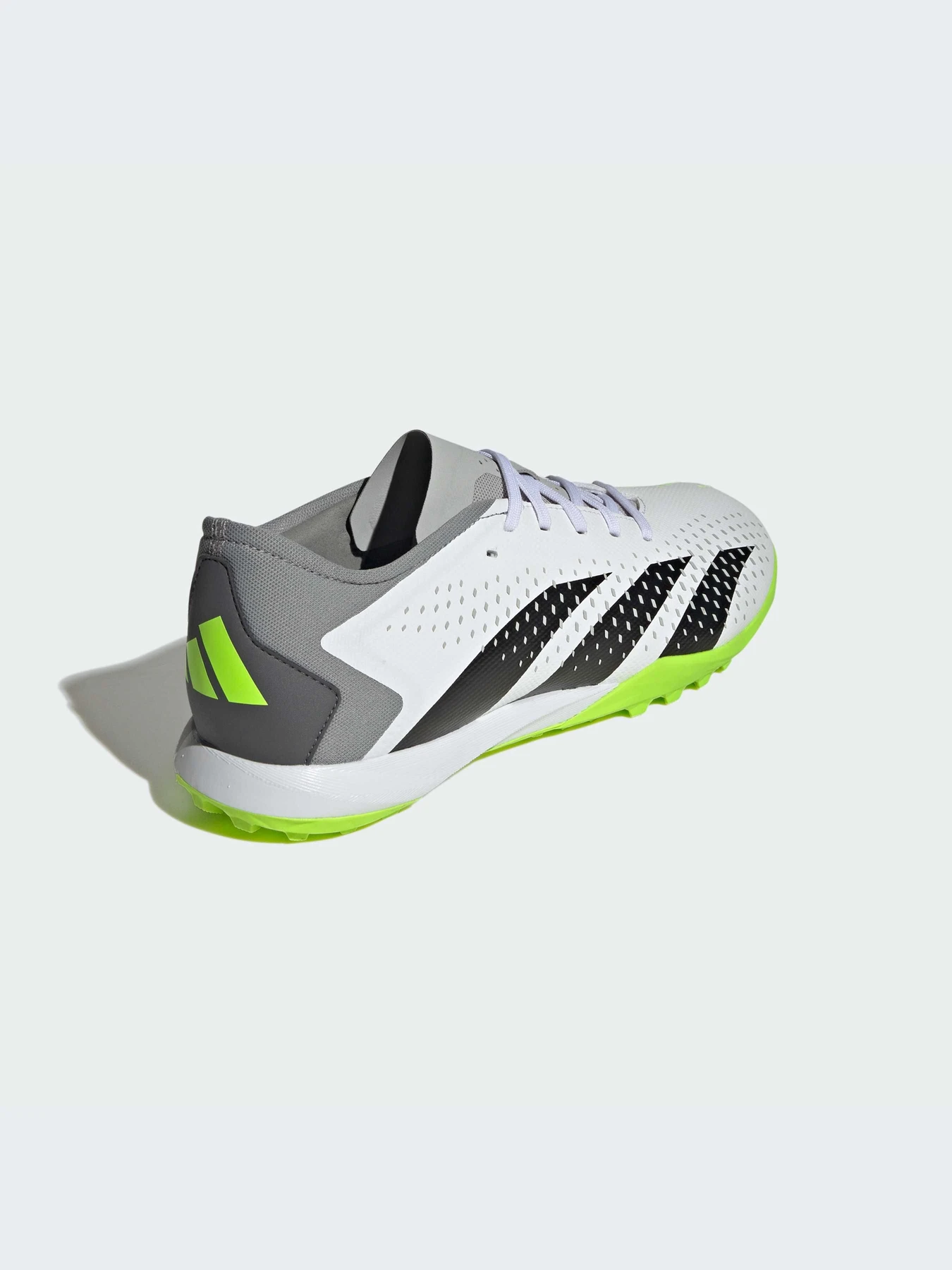 Кроссовки Adidas Predator модель GZ0003-KZ Кроссовки Adidas Predator модель GZ0003-KZ Фото