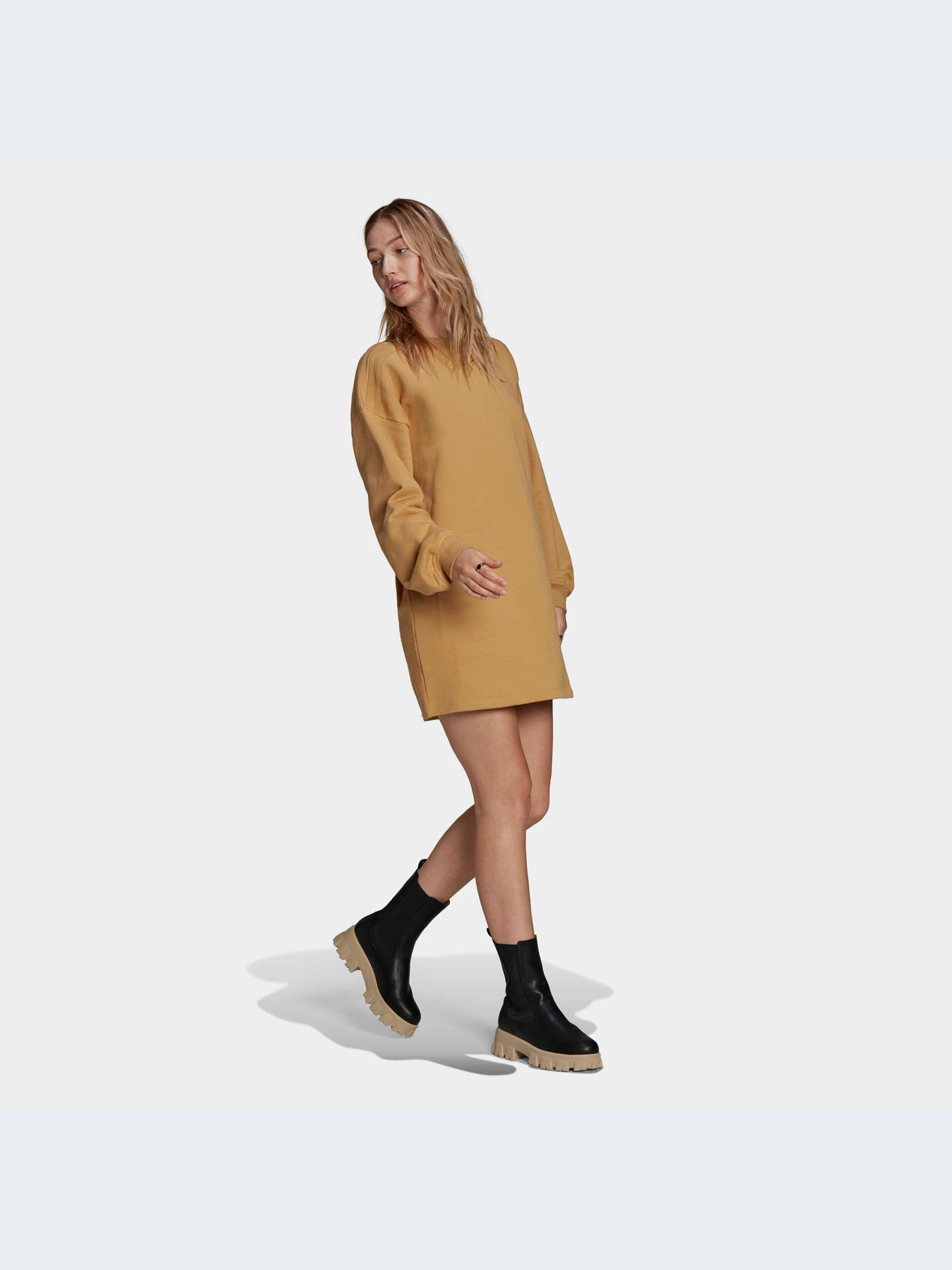 Платья Adidas Trefoil Moments модель HE4739-KZ Платья Adidas Trefoil Moments модель HE4739-KZ Фото