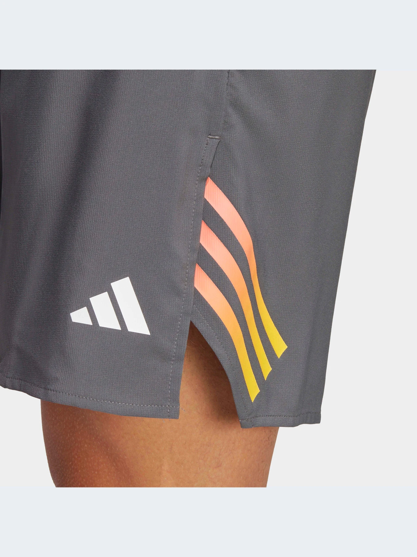 Шорты Adidas модель IB7333-KZ Шорты Adidas модель IB7333-KZ Фото