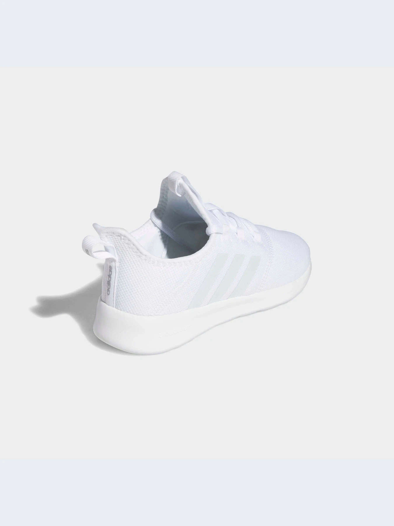 Кроссовки Adidas модель GY6590-KZ Кроссовки Adidas модель GY6590-KZ Фото