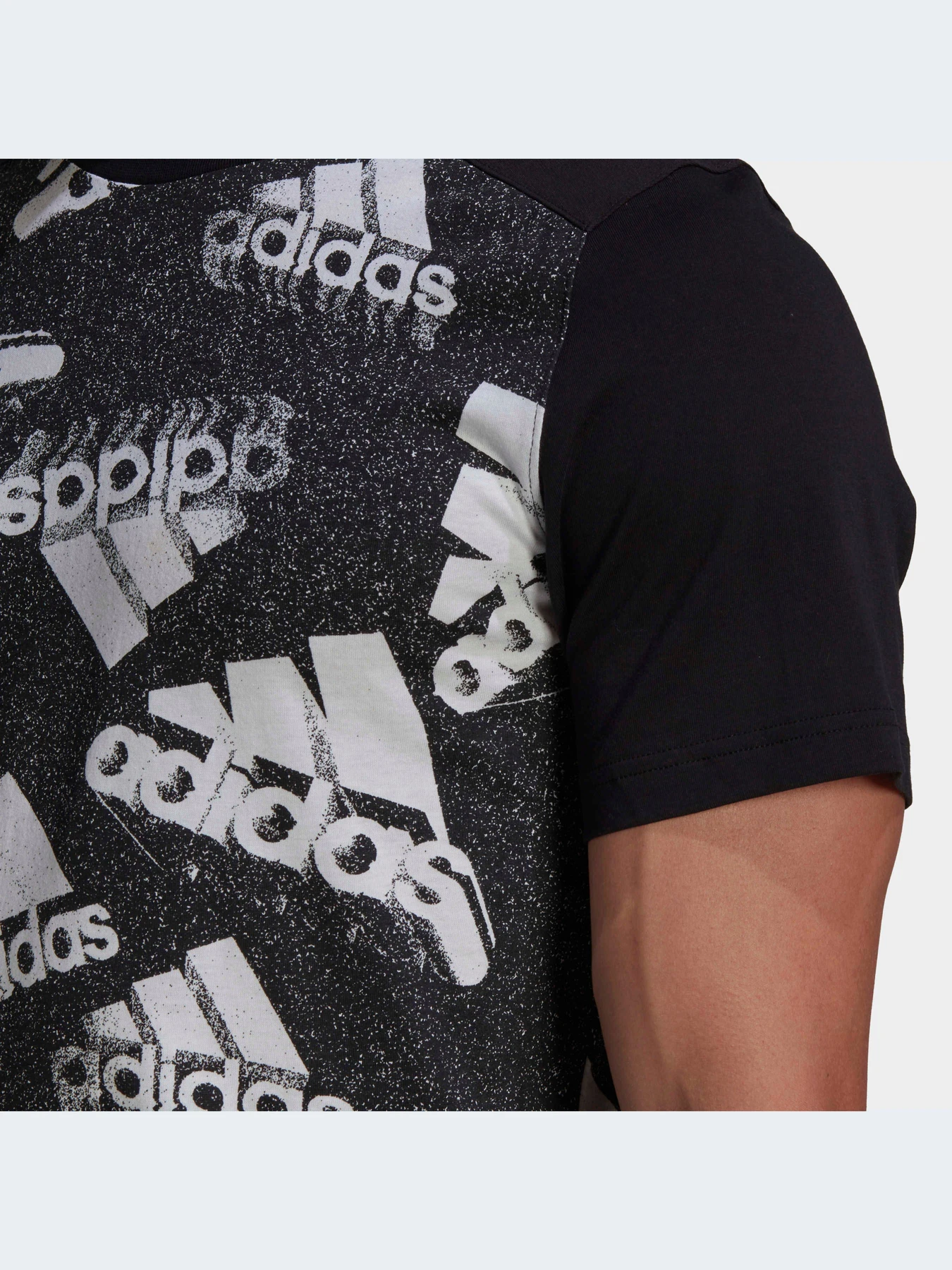 Футболки и поло Adidas модель HK0380-KZ Футболки и поло Adidas модель HK0380-KZ Фото
