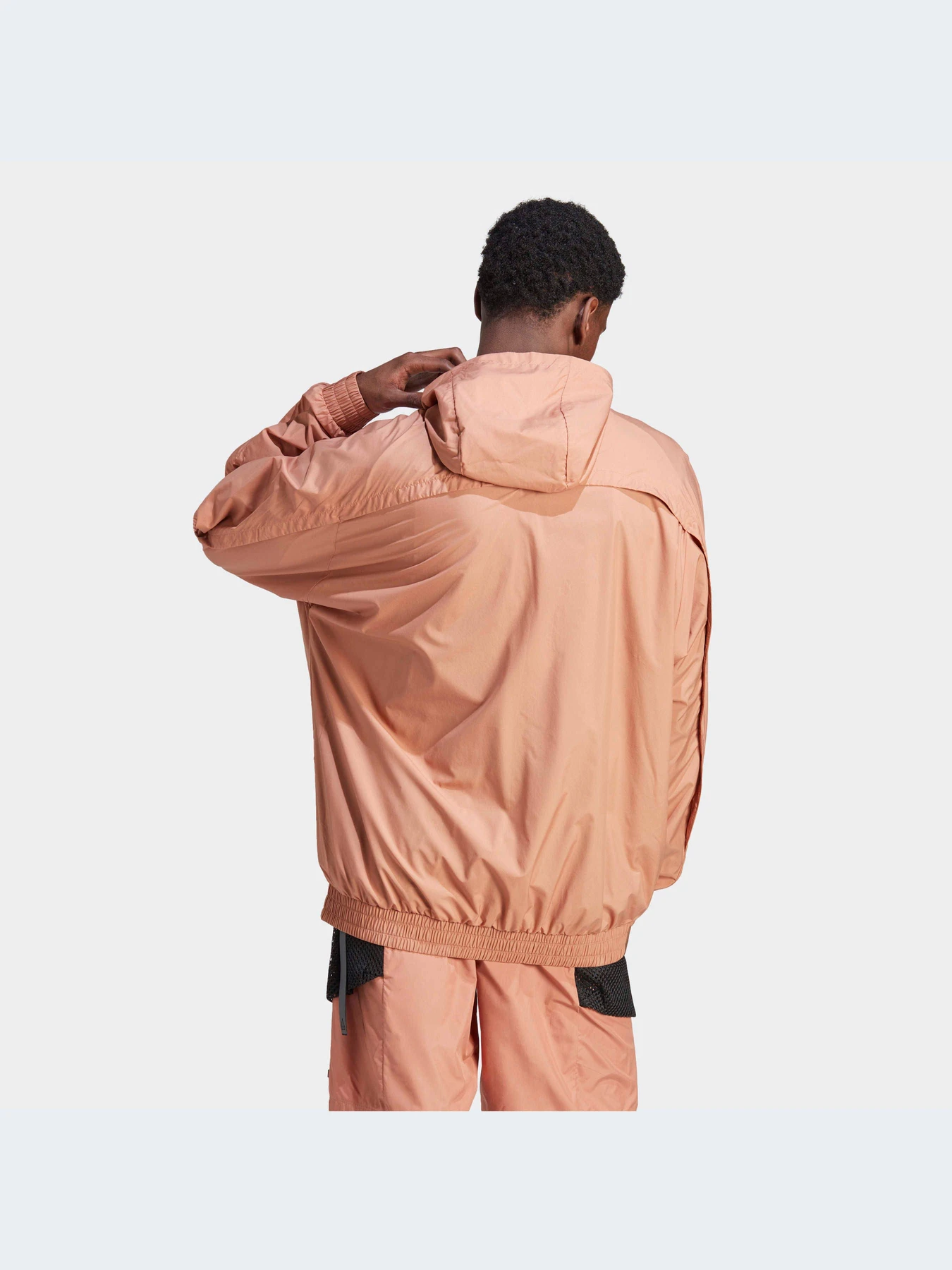 Куртки и дубленки Adidas модель IA0013-KZ Куртки и дубленки Adidas модель IA0013-KZ Фото