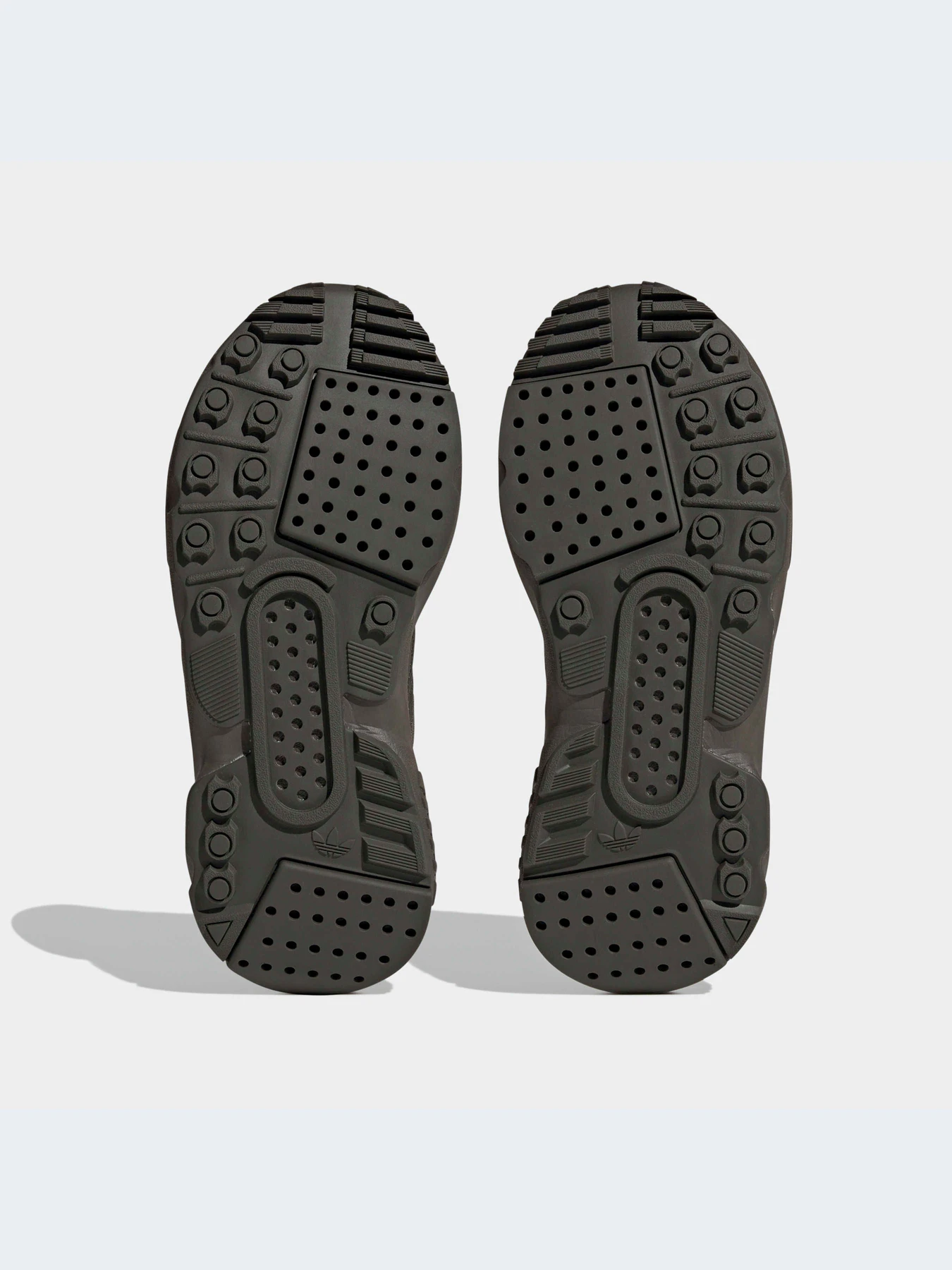 Кроссовки Adidas ZX модель HQ1562-KZ Кроссовки Adidas ZX модель HQ1562-KZ Фото
