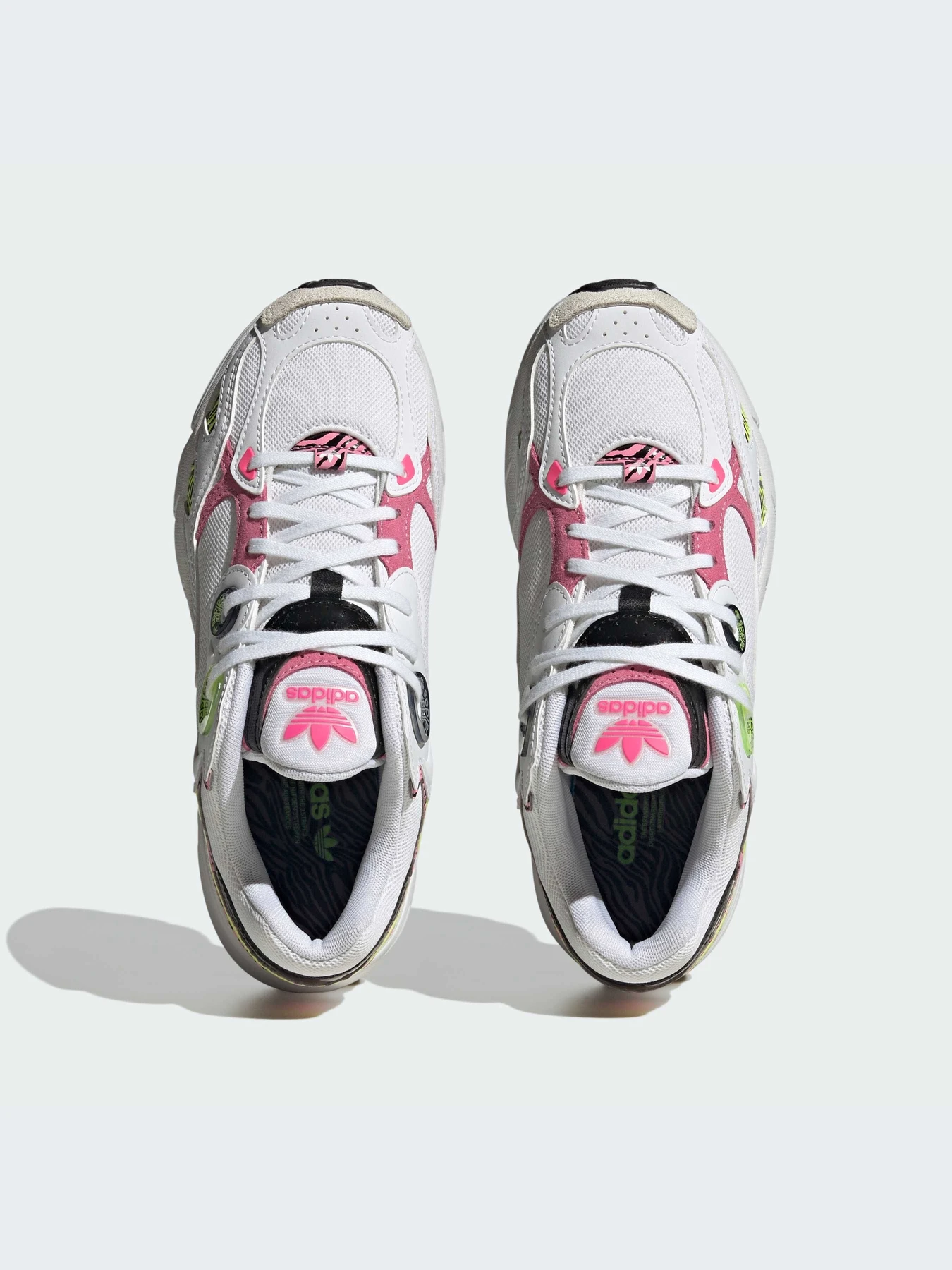 Кроссовки Adidas Astir модель IE9630-KZ Кроссовки Adidas Astir модель IE9630-KZ Фото