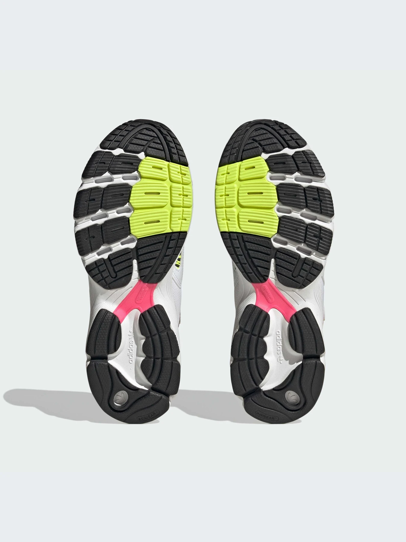 Кроссовки Adidas Astir модель IE9630-KZ Кроссовки Adidas Astir модель IE9630-KZ Фото