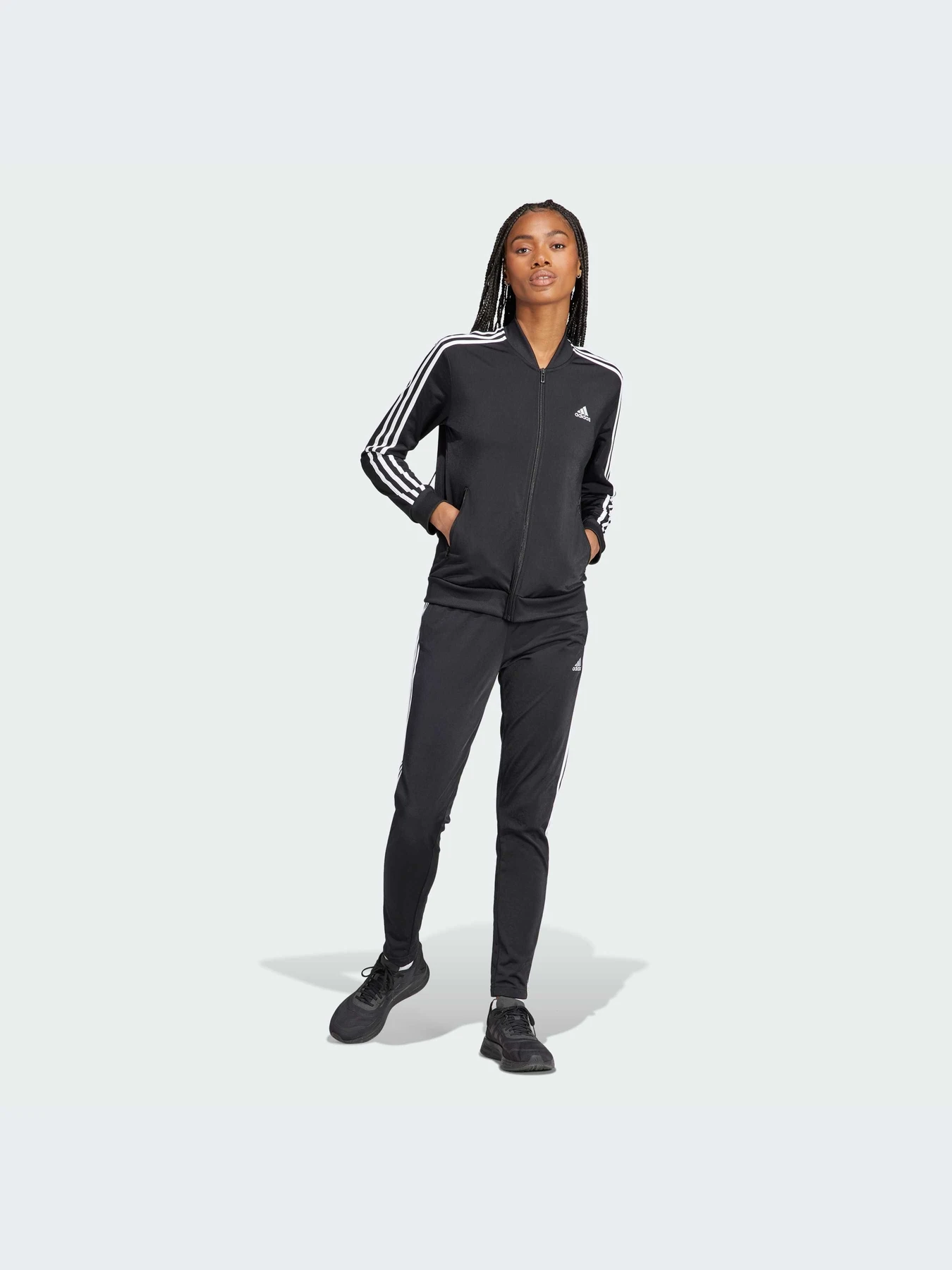 Костюмы Adidas модель IJ8781-KZ Костюмы Adidas модель IJ8781-KZ Фото