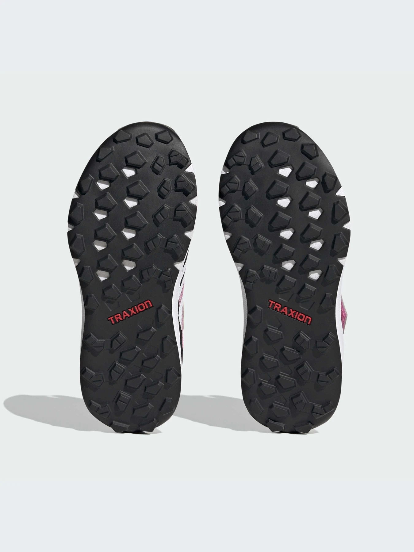 Кроссовки Adidas модель IE4972-KZ Кроссовки Adidas модель IE4972-KZ Фото