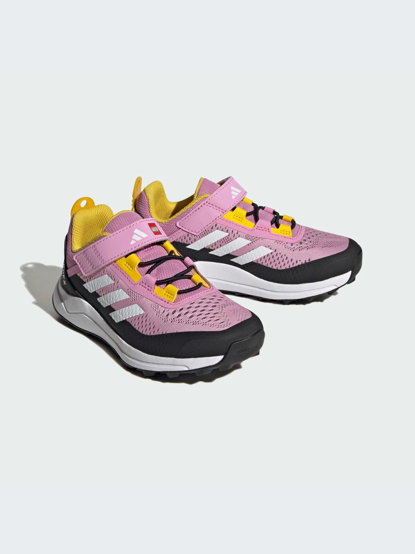 Кроссовки Adidas модель IE4972-KZ Кроссовки Adidas модель IE4972-KZ Фото