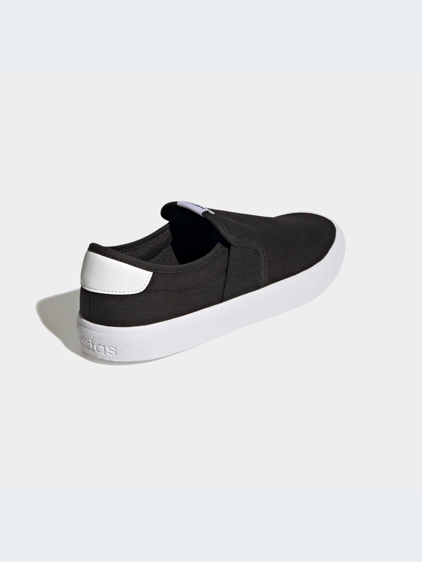 Кроссовки Adidas модель HP6554-KZ Кроссовки Adidas модель HP6554-KZ Фото