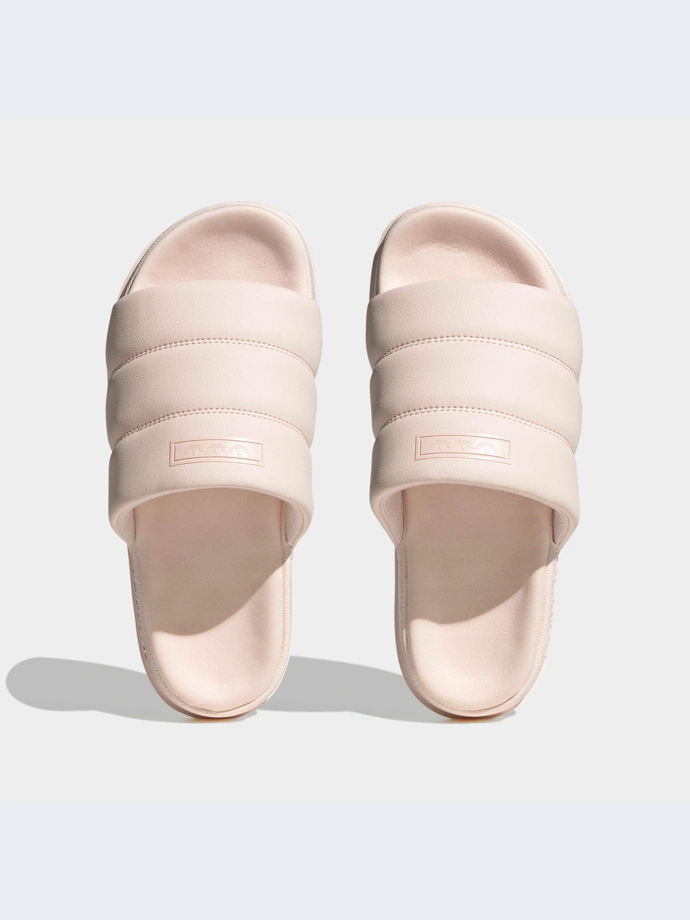 Шлёпанцы Adidas Adilette модель HQ8772-KZ Шлёпанцы Adidas Adilette модель HQ8772-KZ Фото