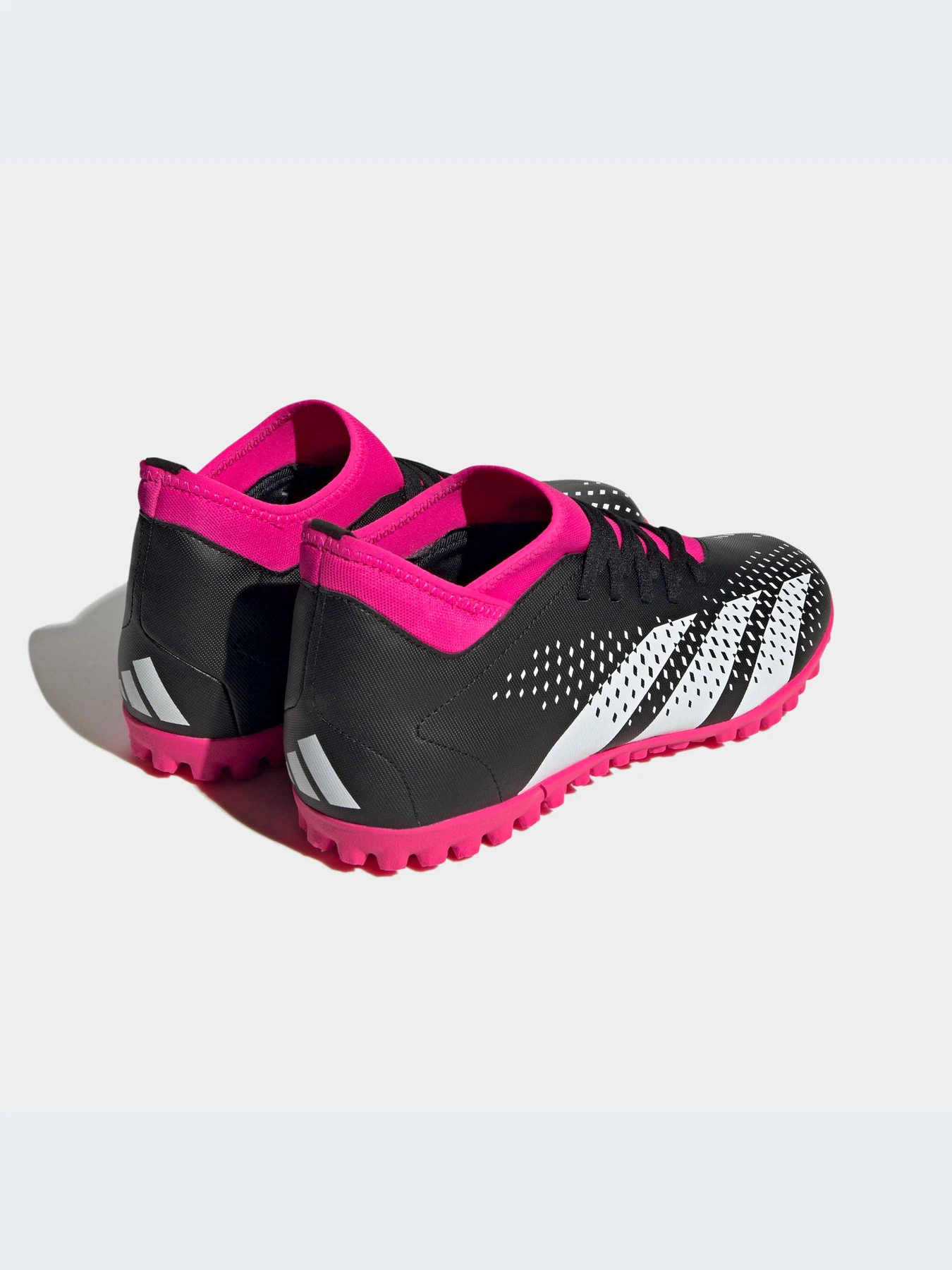 Кроссовки Adidas Predator модель GW7063-KZ Кроссовки Adidas Predator модель GW7063-KZ Фото