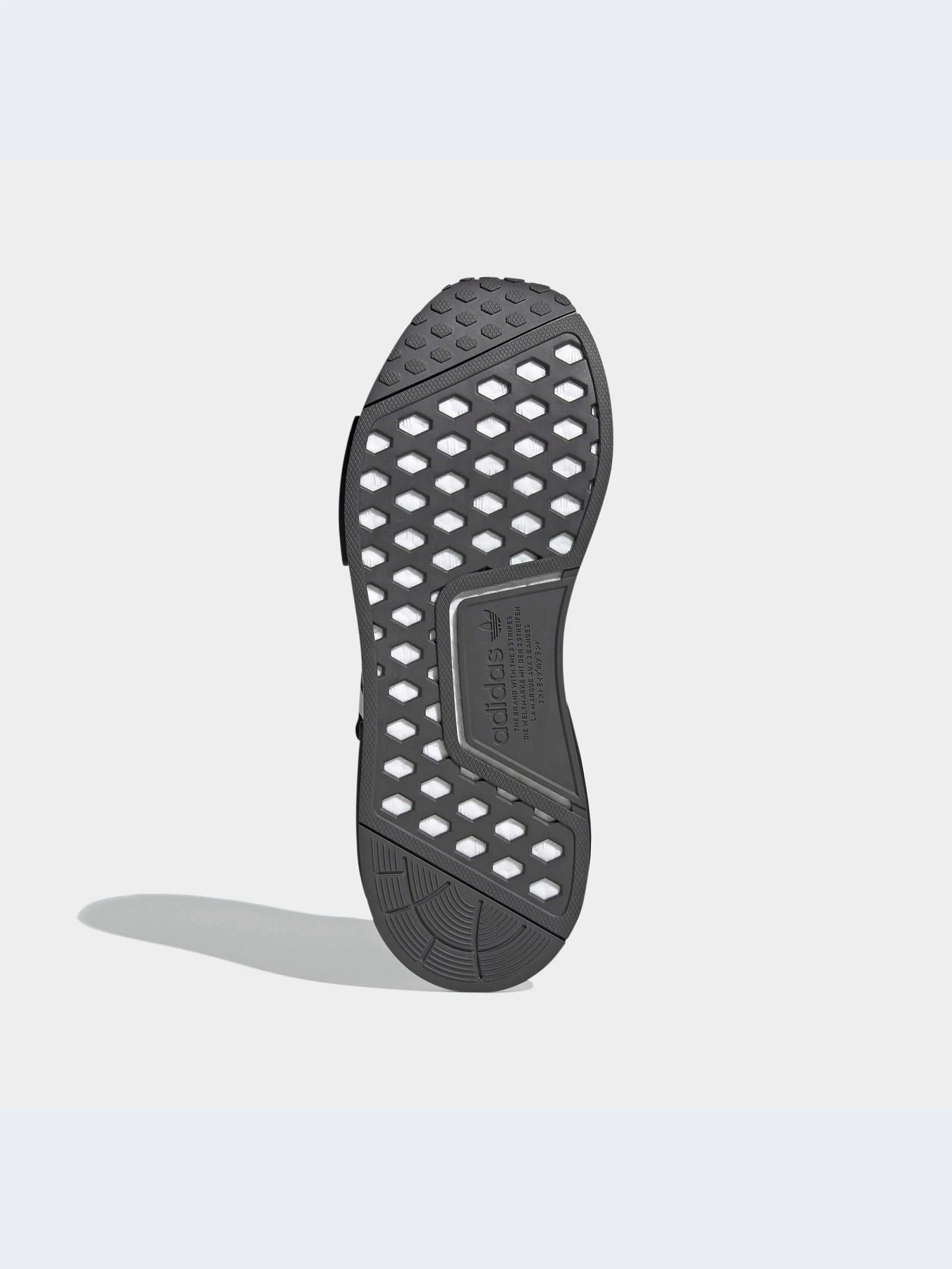 Кроссовки Adidas NMD модель GZ9258-KZ Кроссовки Adidas NMD модель GZ9258-KZ Фото