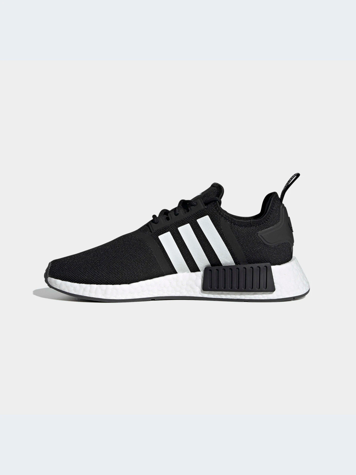 Кроссовки Adidas NMD модель GZ9258-KZ Кроссовки Adidas NMD модель GZ9258-KZ Фото