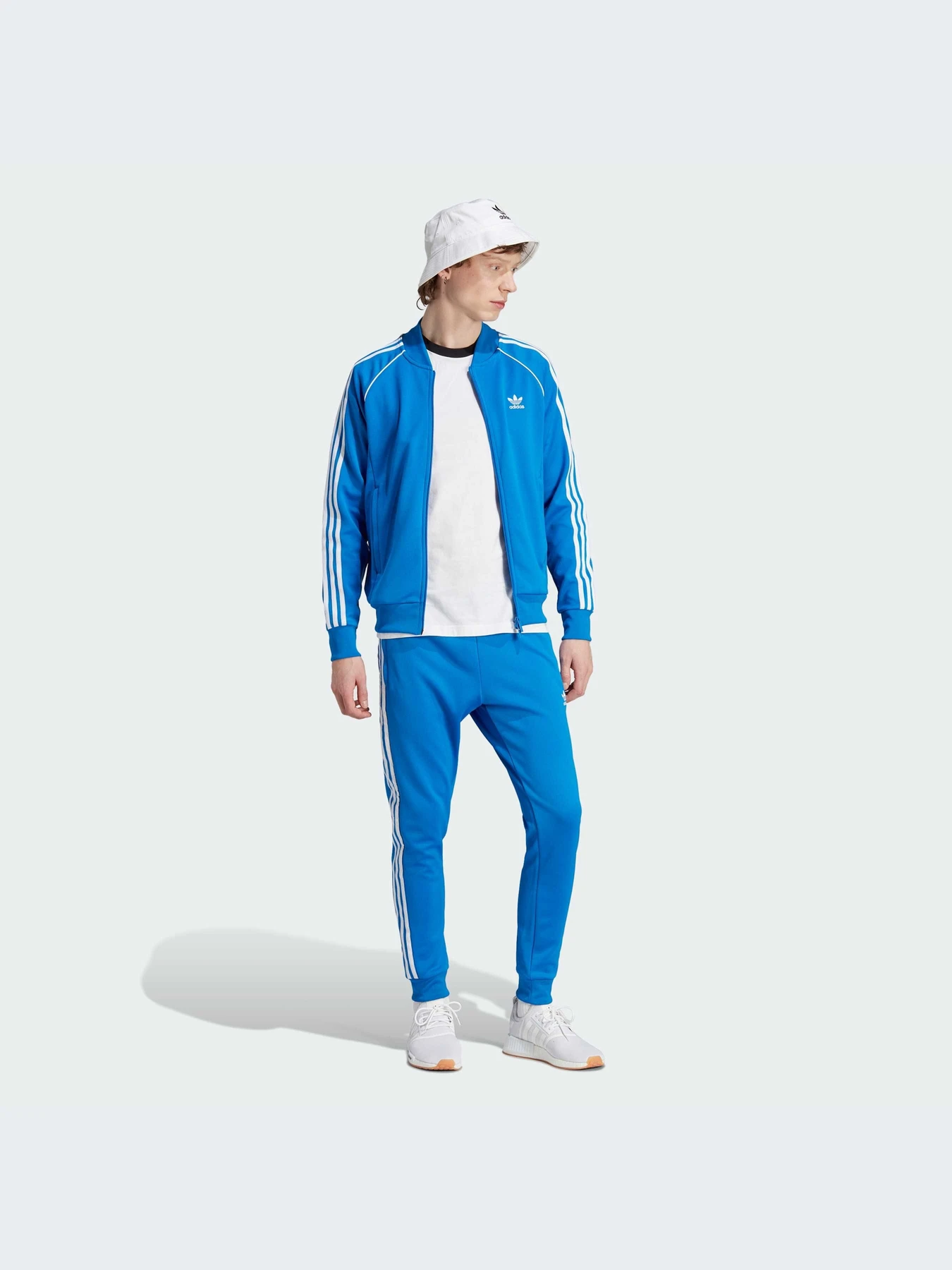 Худи и свитшоты Adidas модель IL2493-KZ Худи и свитшоты Adidas модель IL2493-KZ Фото