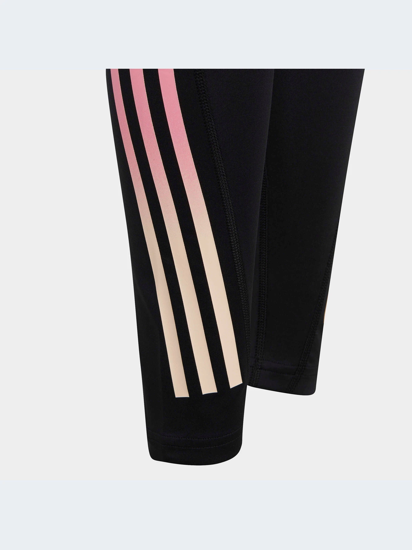Брюки Adidas модель IC0363-KZ Брюки Adidas модель IC0363-KZ Фото