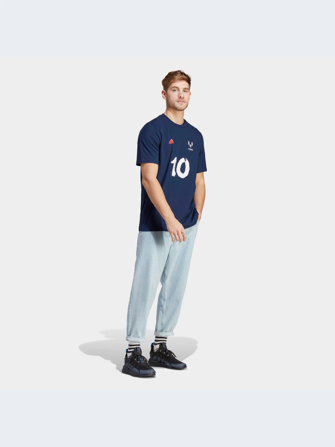 Футболки и поло Adidas Graphics модель HT5197-KZ Футболки и поло Adidas Graphics модель HT5197-KZ Фото