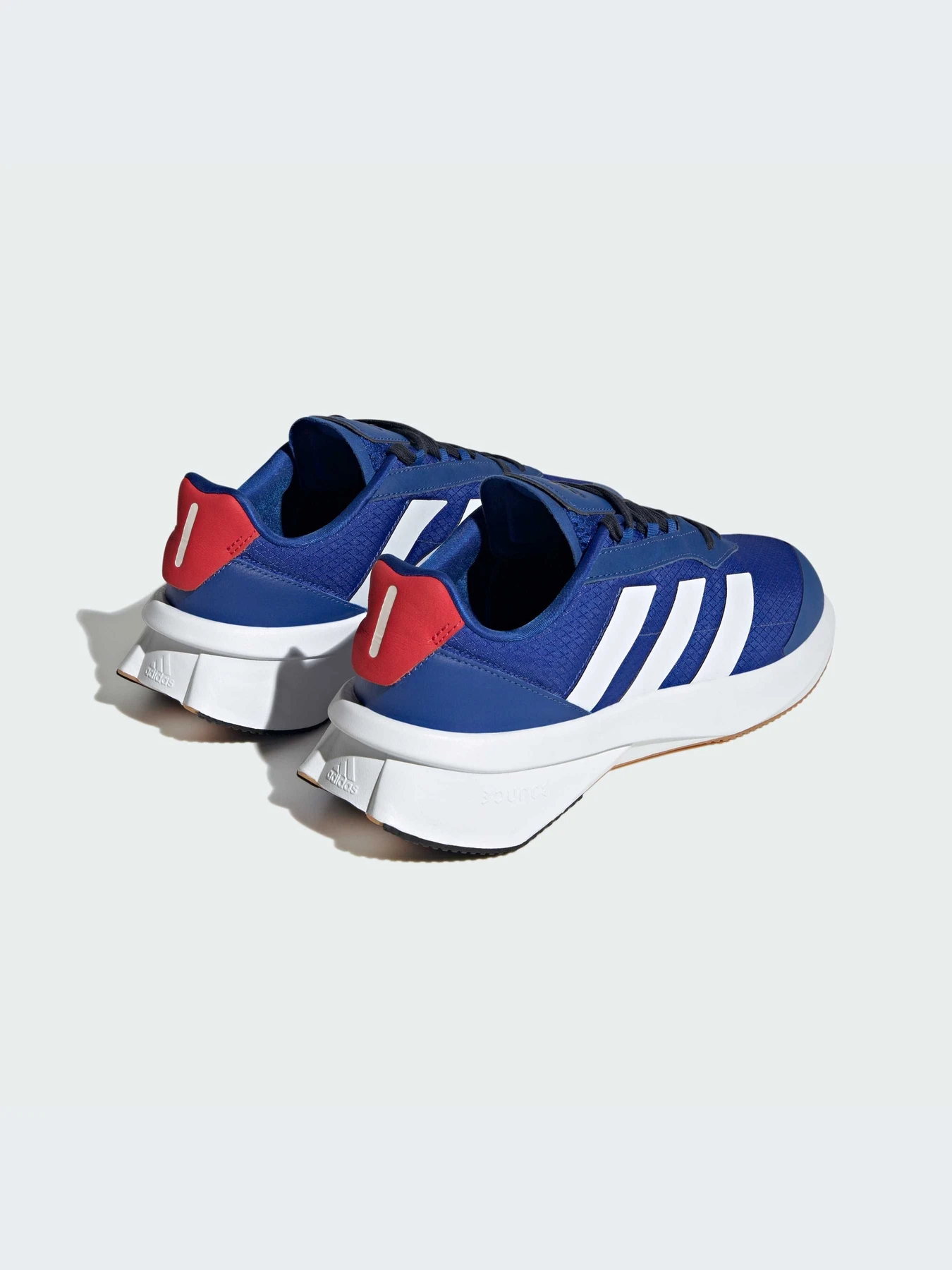 Кроссовки Adidas модель IG2382-KZ Кроссовки Adidas модель IG2382-KZ Фото