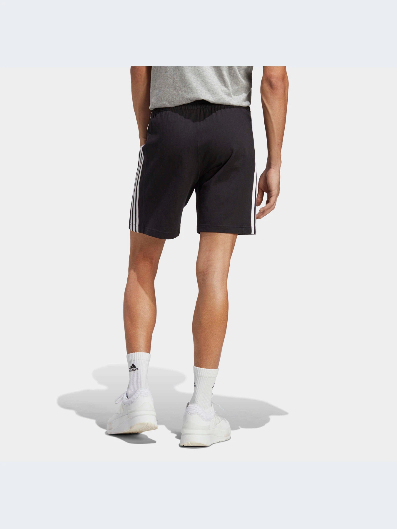 Шорты Adidas модель IC9378-KZ Шорты Adidas модель IC9378-KZ Фото