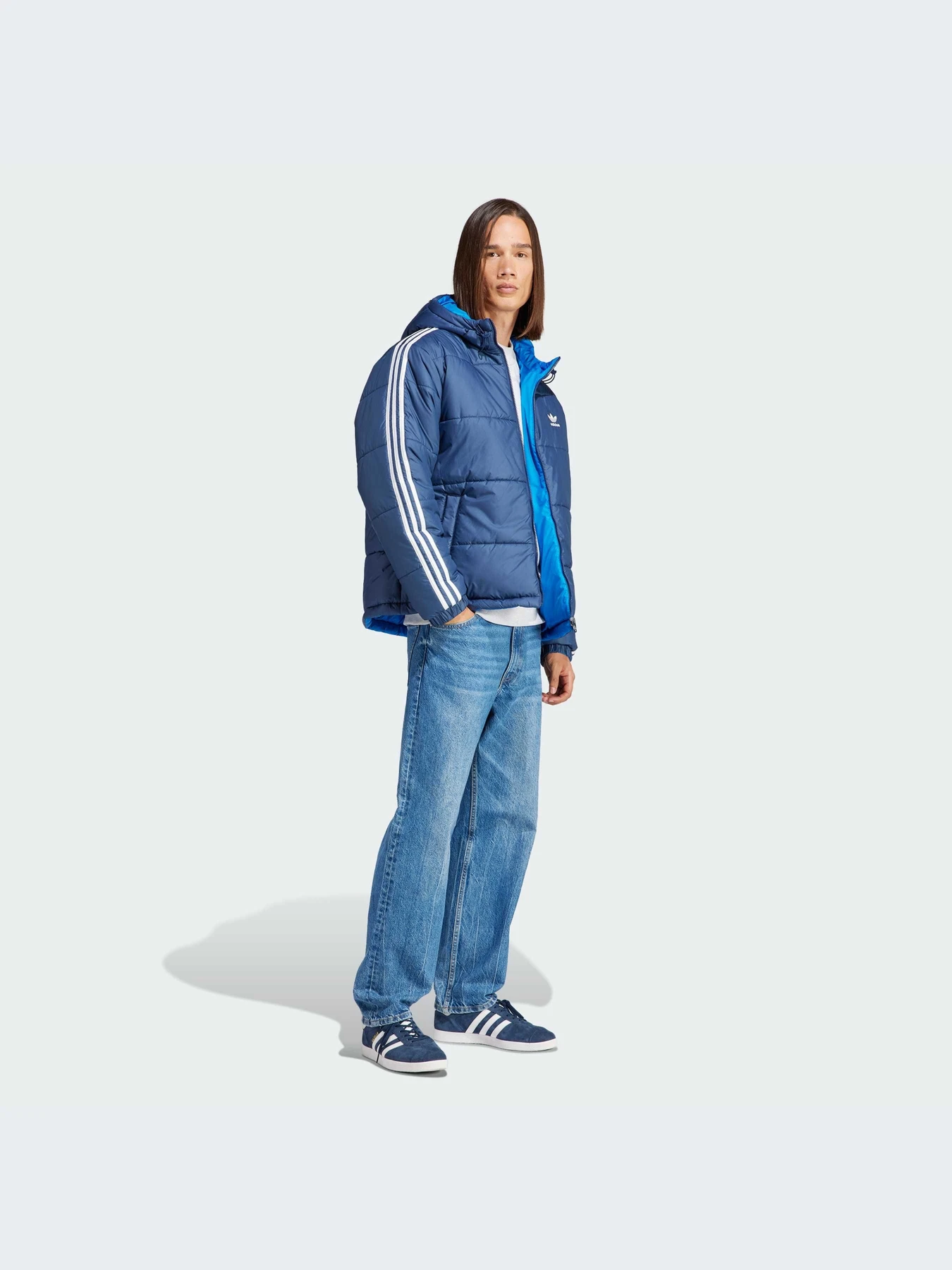Куртки и дубленки Adidas Adicolor модель IL2583-KZ Куртки и дубленки Adidas Adicolor модель IL2583-KZ Фото