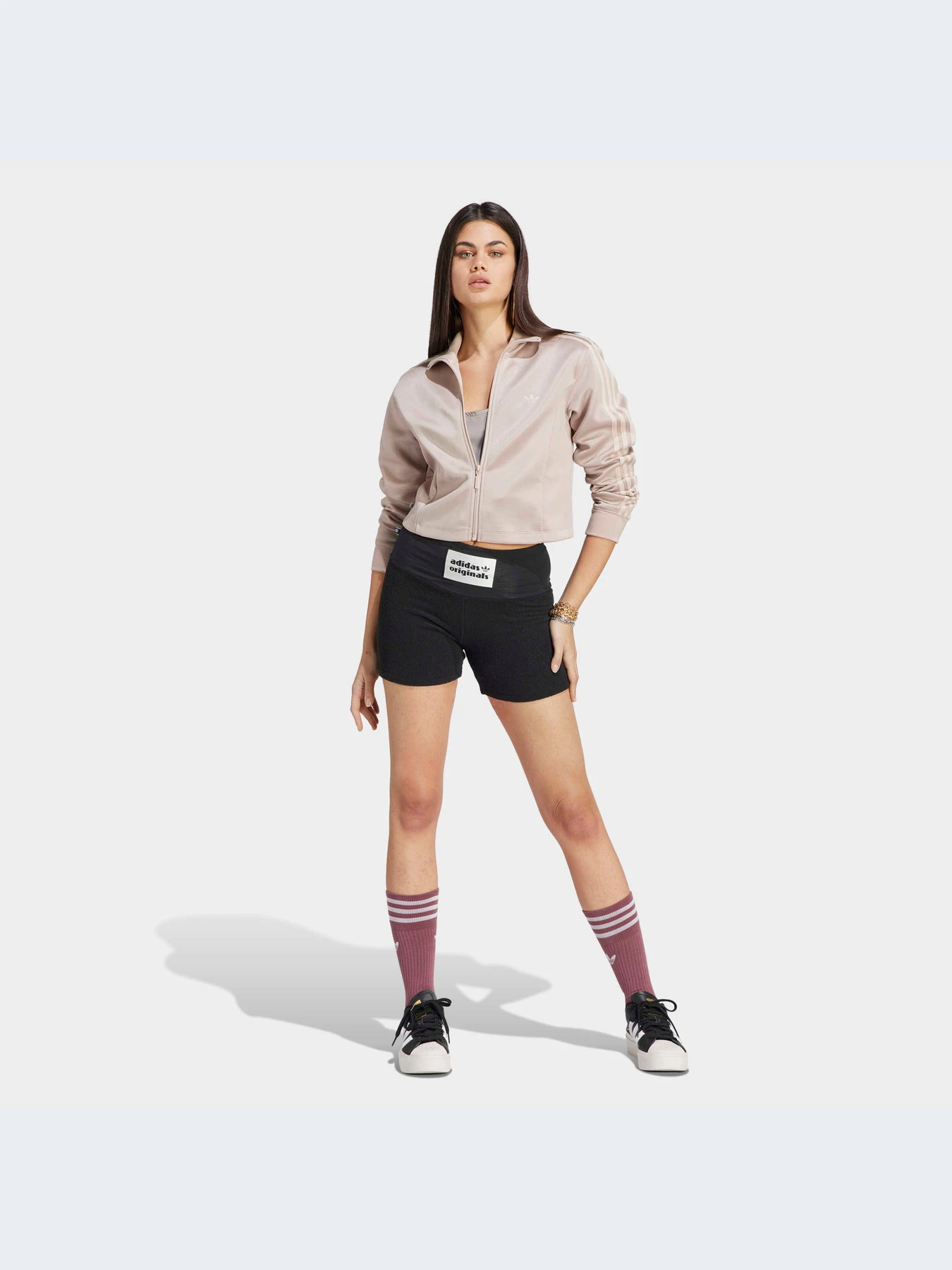 Худи и свитшоты Adidas модель IC8547-KZ Худи и свитшоты Adidas модель IC8547-KZ Фото