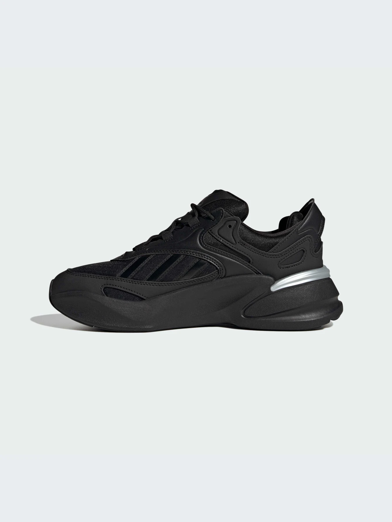 Кроссовки Adidas Ozweego модель IE2023-KZ Кроссовки Adidas Ozweego модель IE2023-KZ Фото