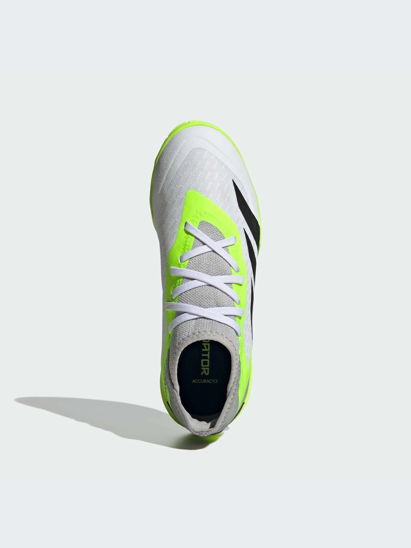 Кроссовки Adidas Predator модель IE9449-KZ Кроссовки Adidas Predator модель IE9449-KZ Фото