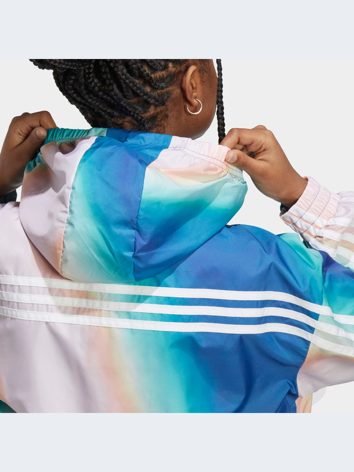 Куртки и дубленки Adidas модель IC0470-KZ Куртки и дубленки Adidas модель IC0470-KZ Фото
